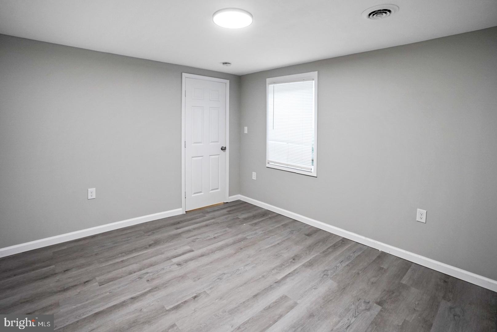 SHERATON HILLS - Residential