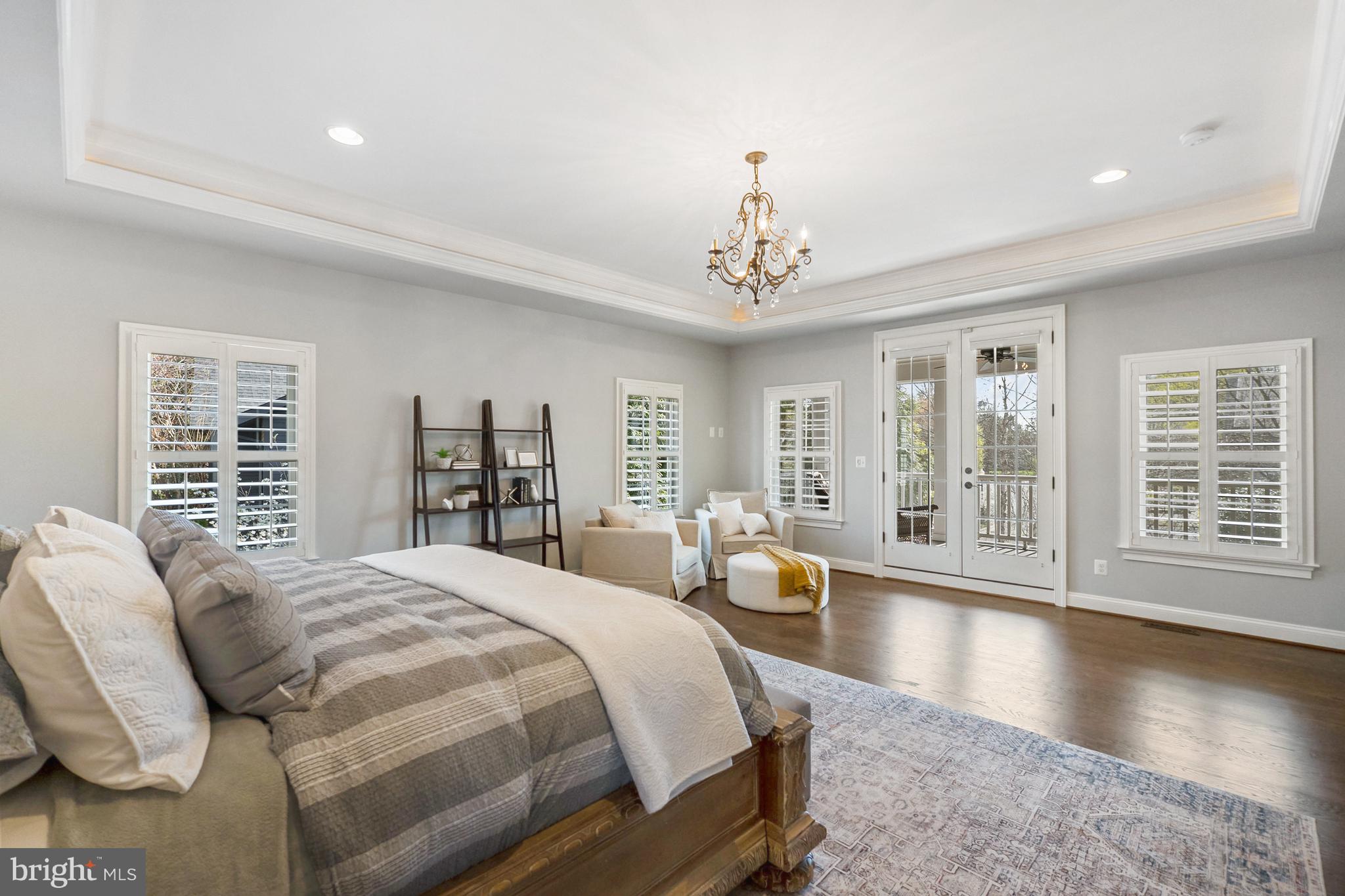 LAWTON MANOR - Residential