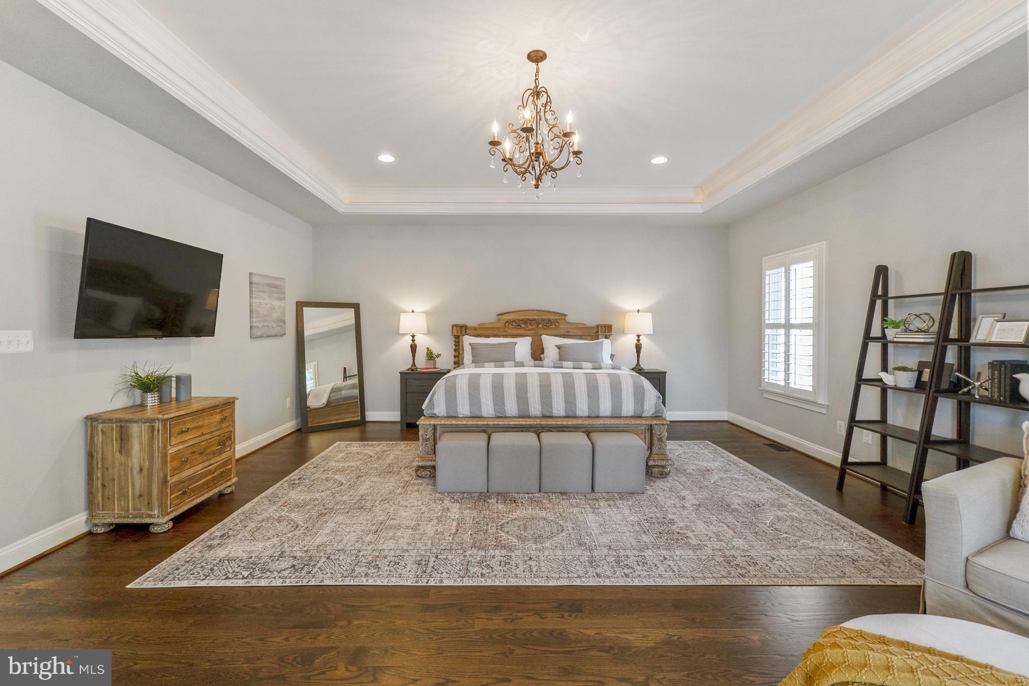 LAWTON MANOR - Residential