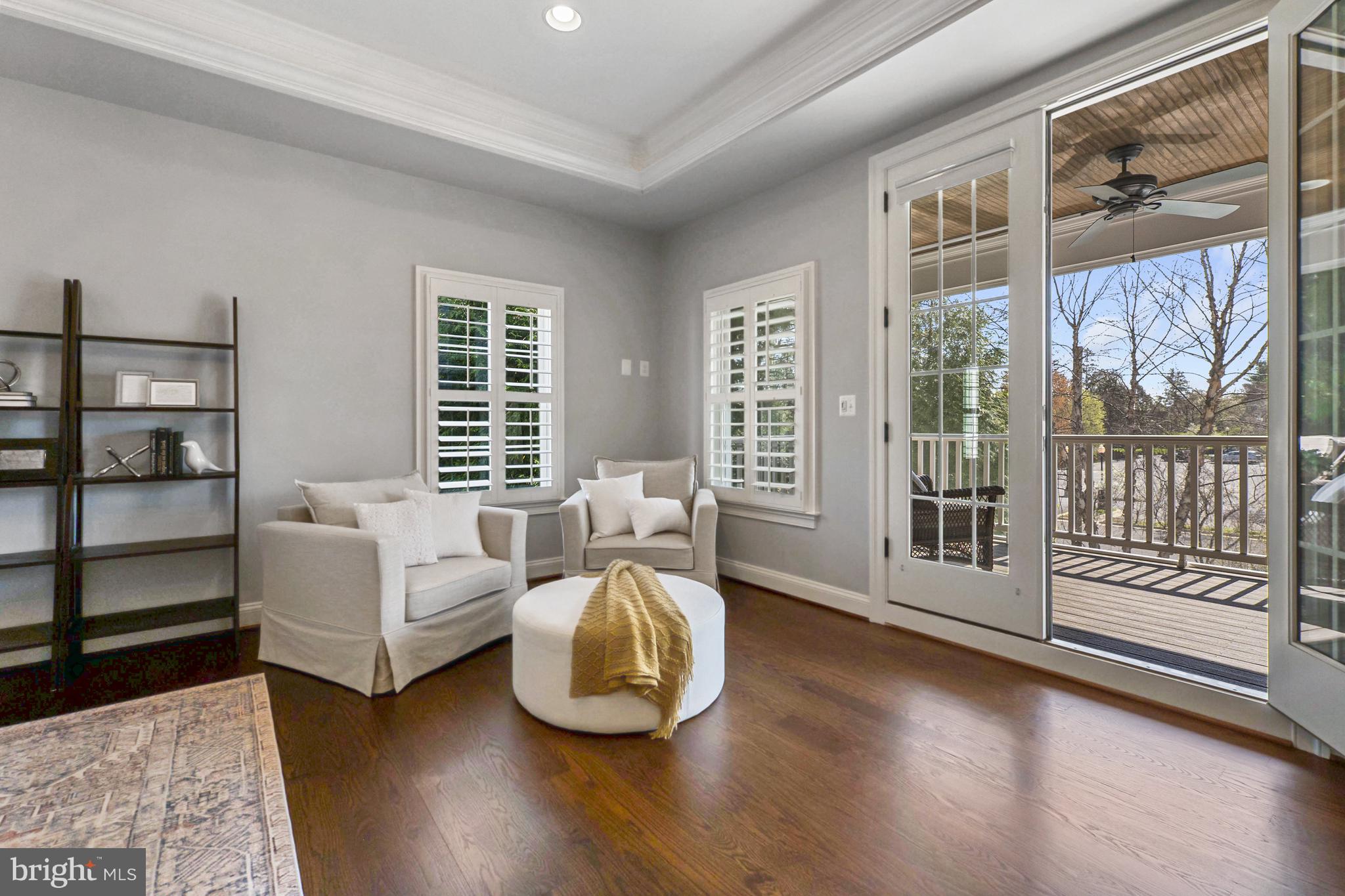 LAWTON MANOR - Residential