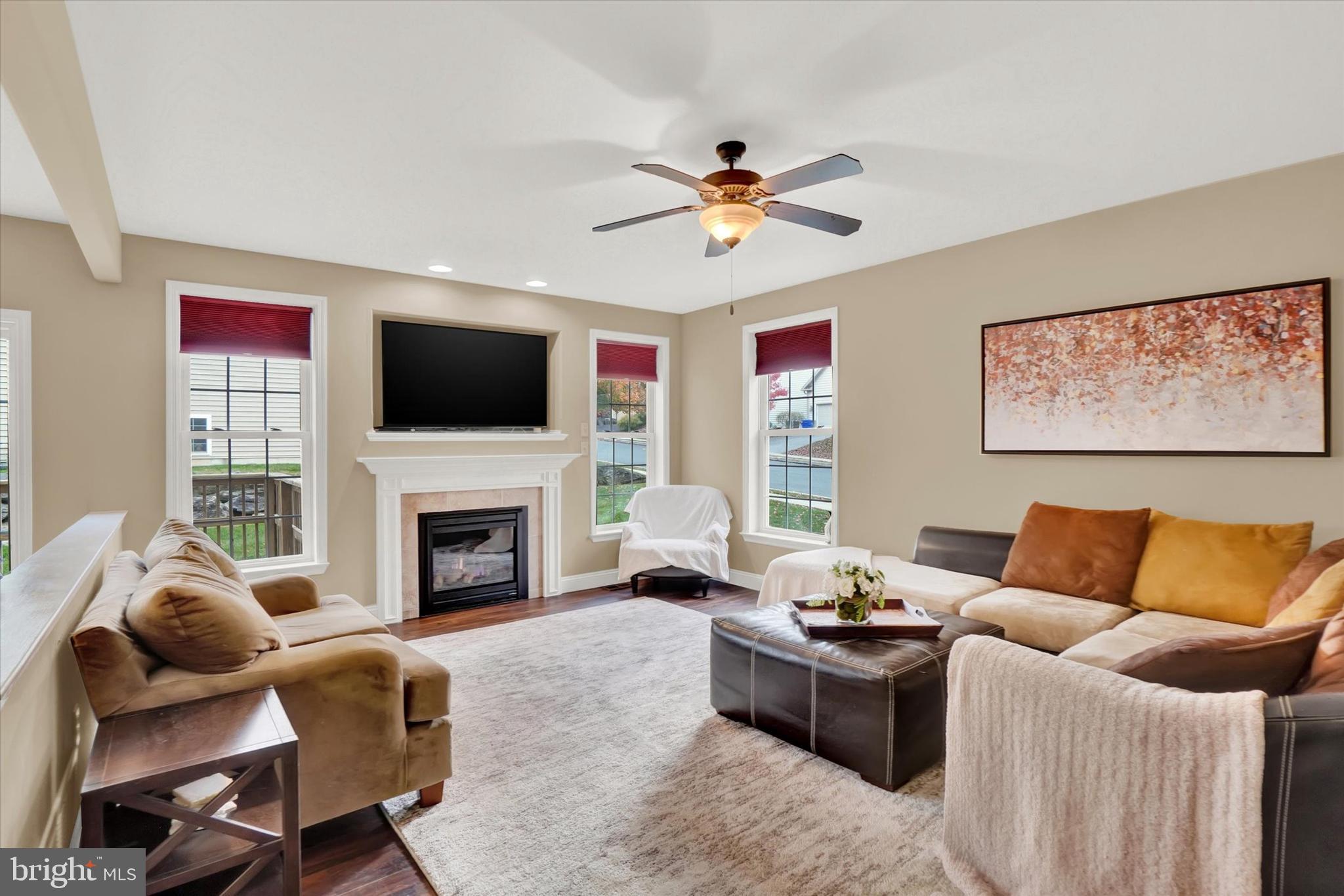 LAFAYETTE PLACE - Residential