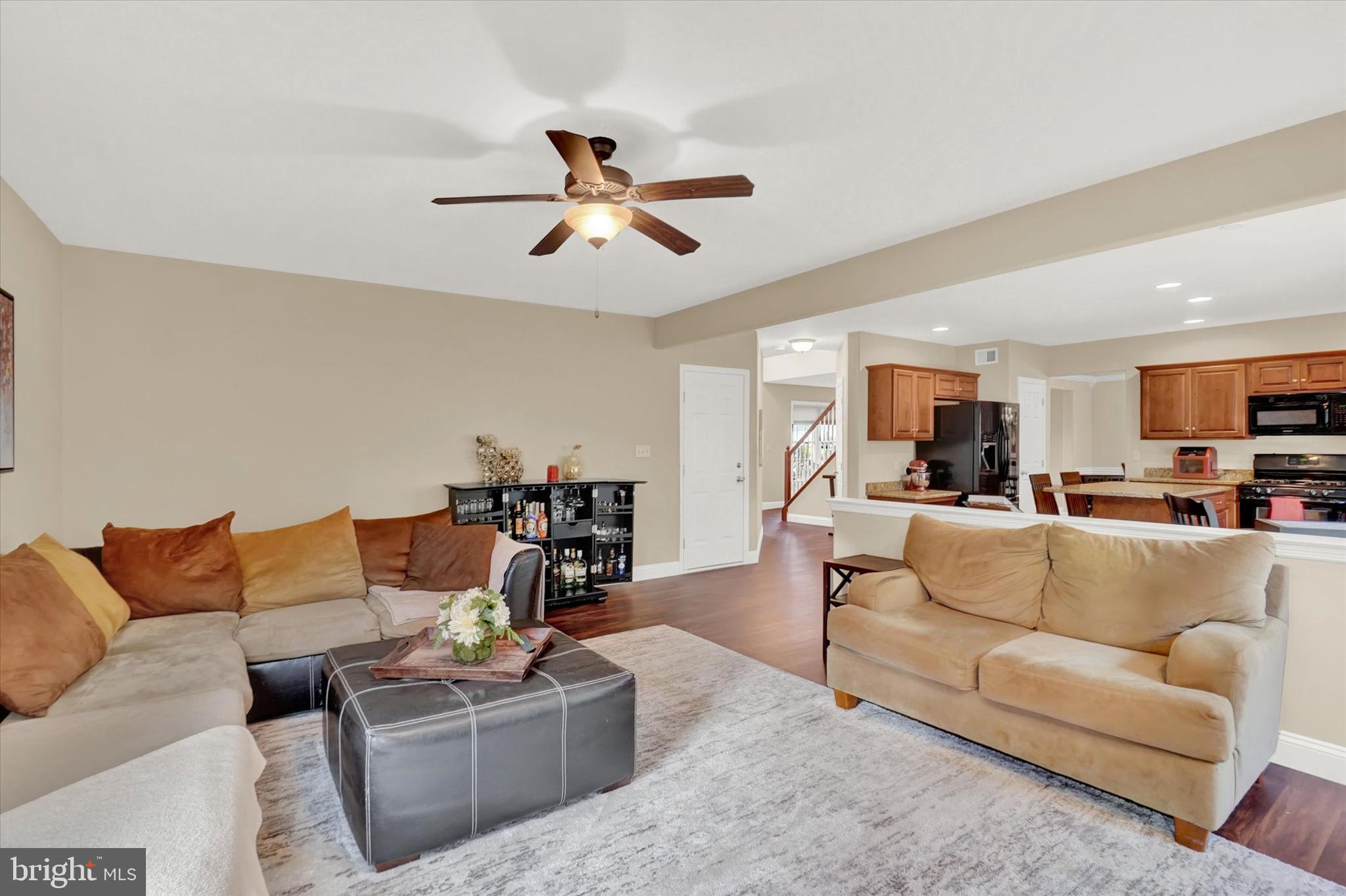 LAFAYETTE PLACE - Residential