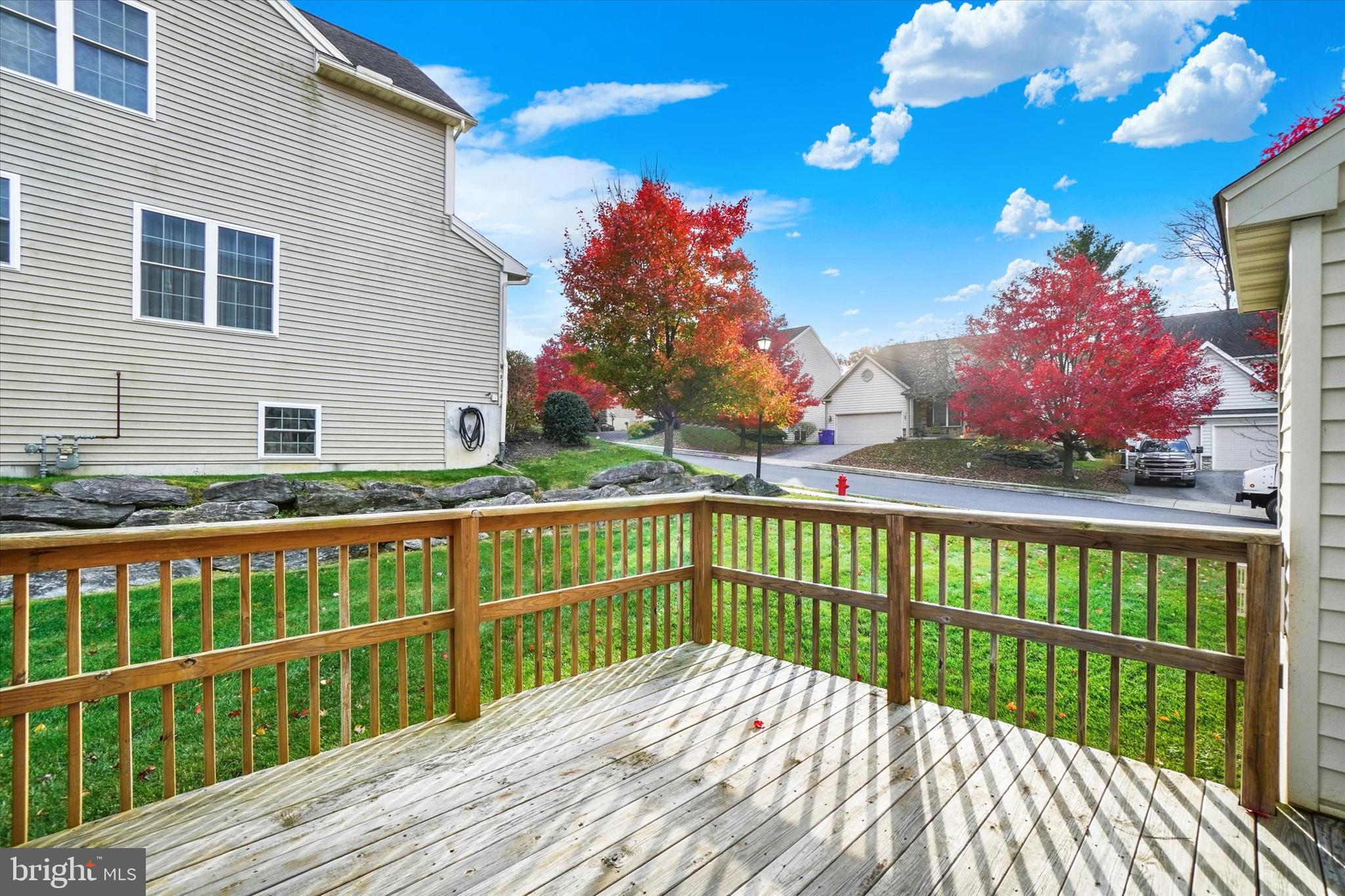 LAFAYETTE PLACE - Residential