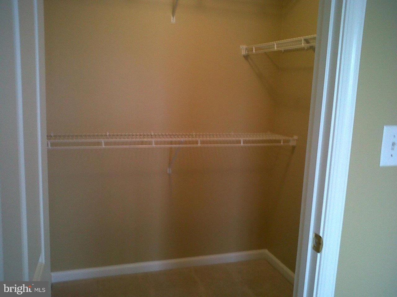 PINEY ORCHARD - Residential Lease