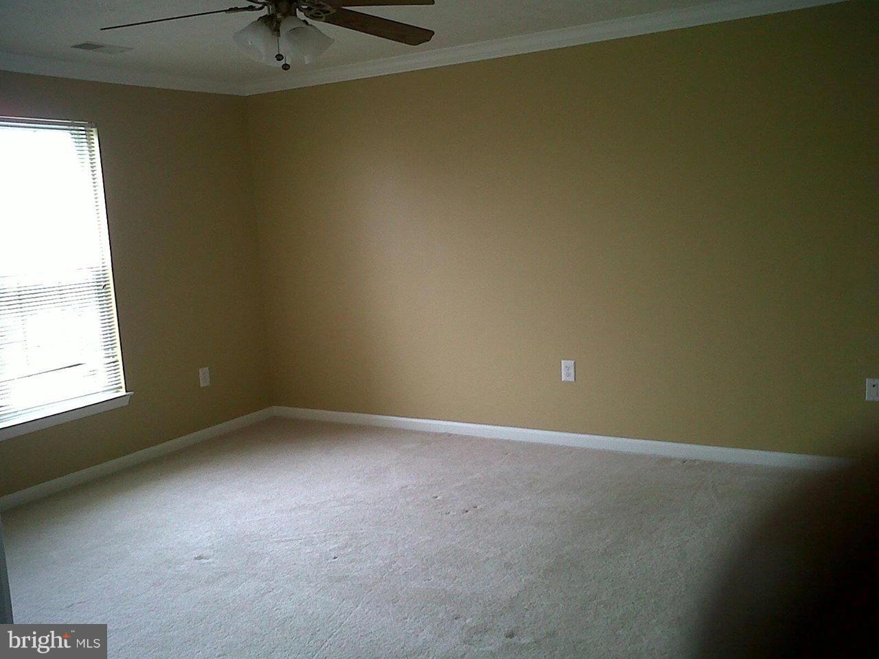 PINEY ORCHARD - Residential Lease