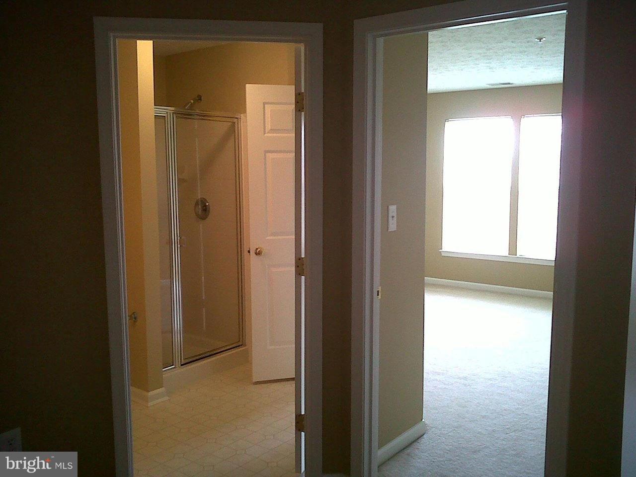 PINEY ORCHARD - Residential Lease