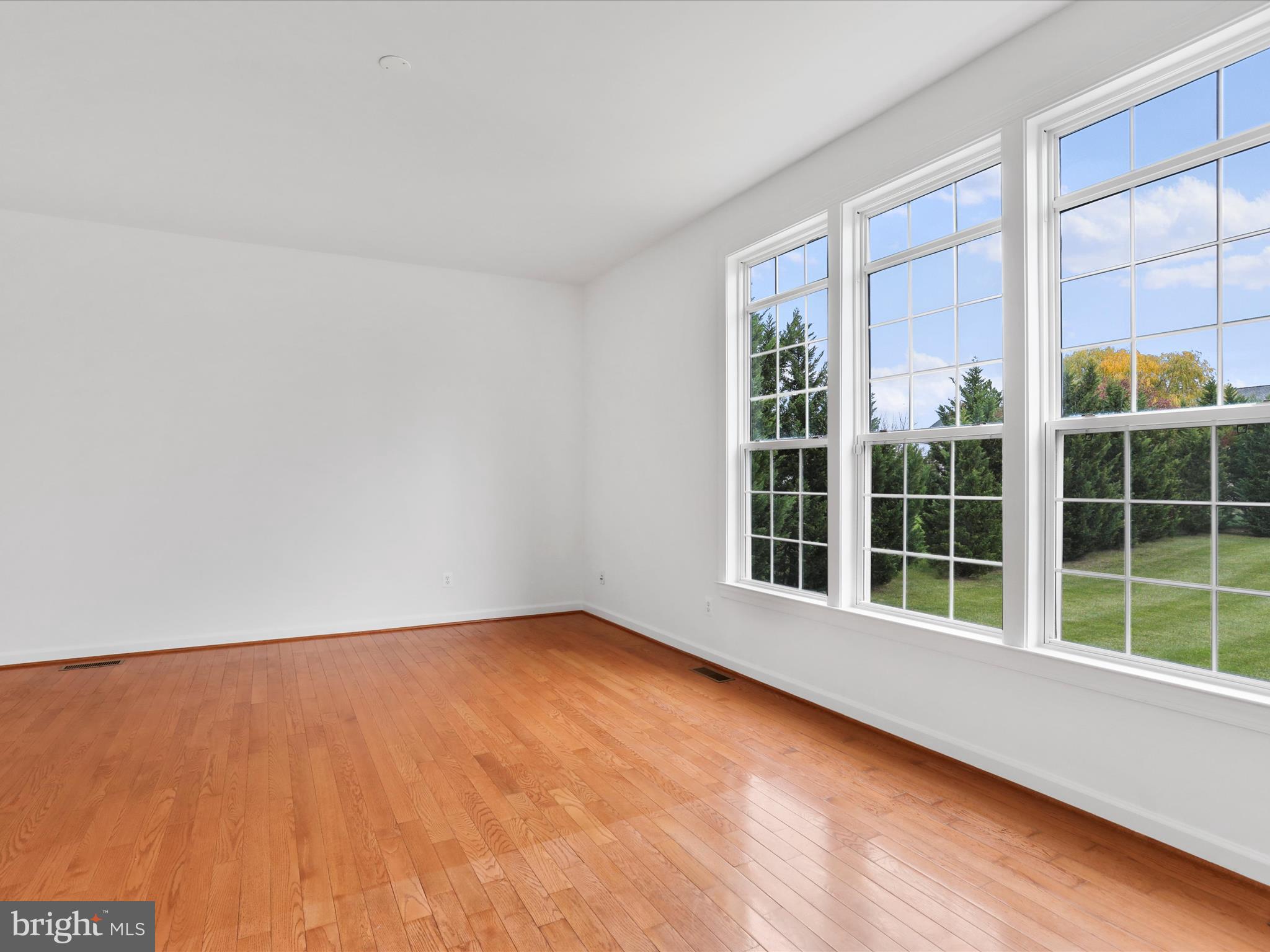 ASHBURN - Residential