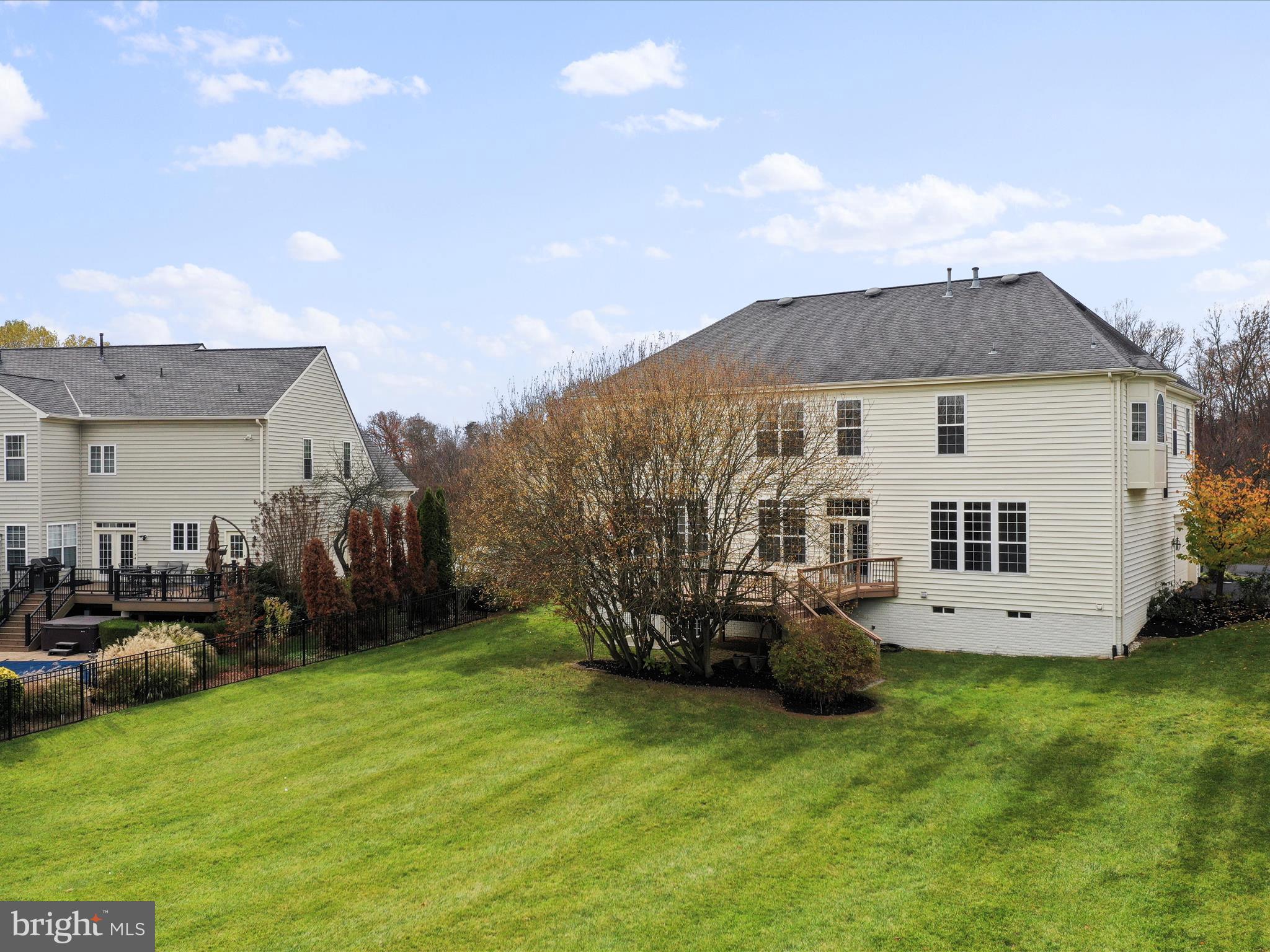 ASHBURN - Residential