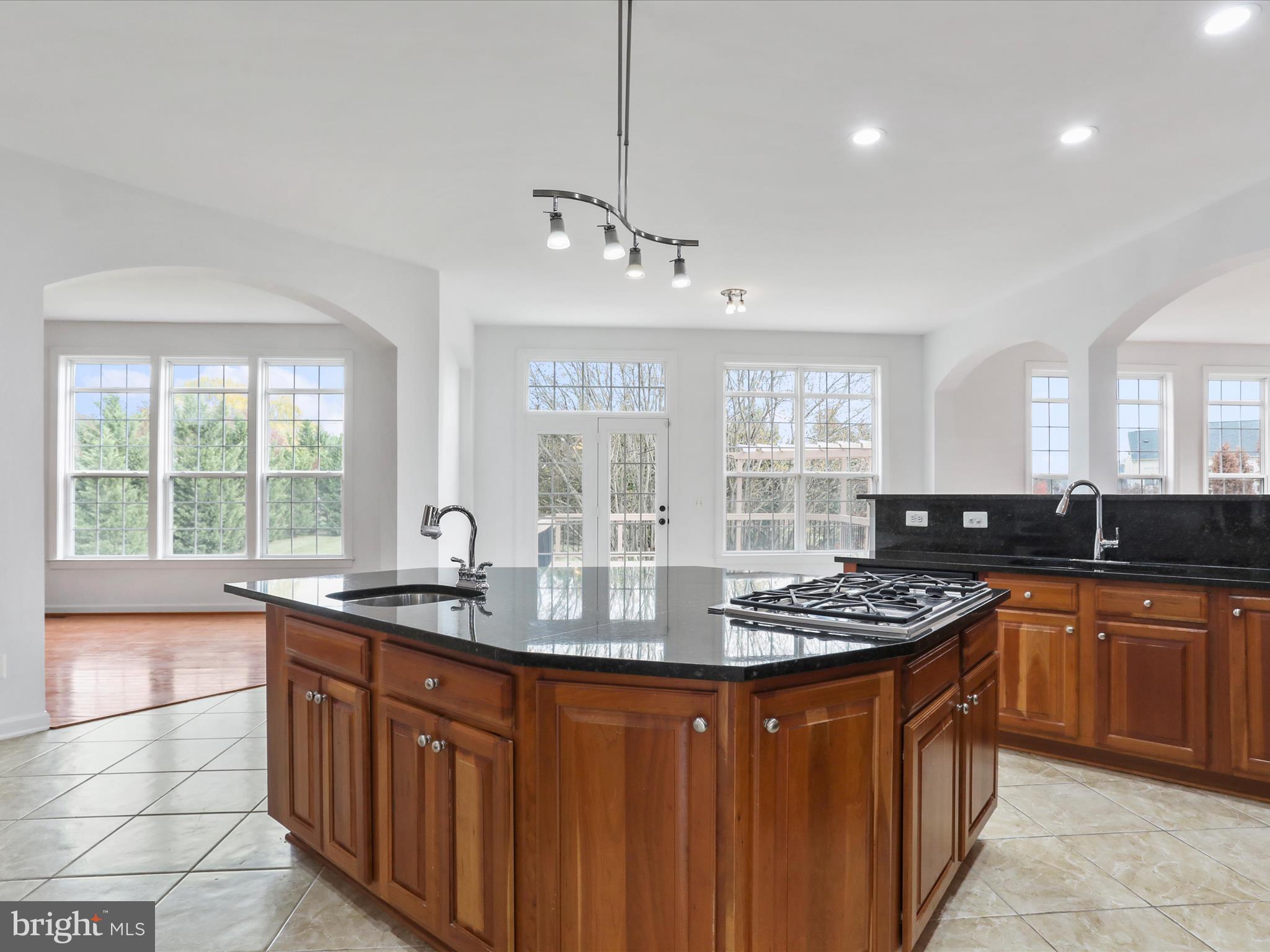 ASHBURN - Residential