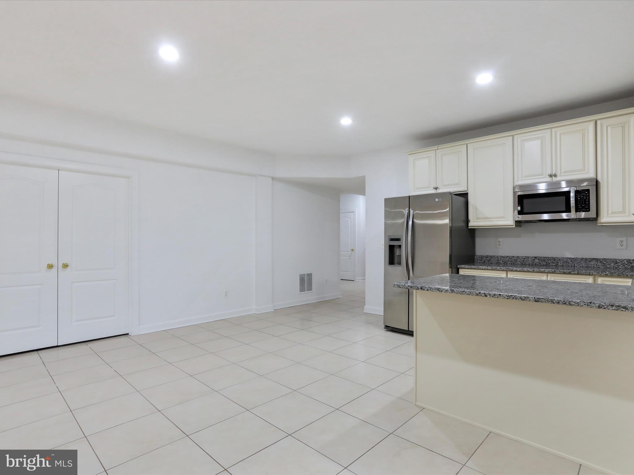 ASHBURN - Residential