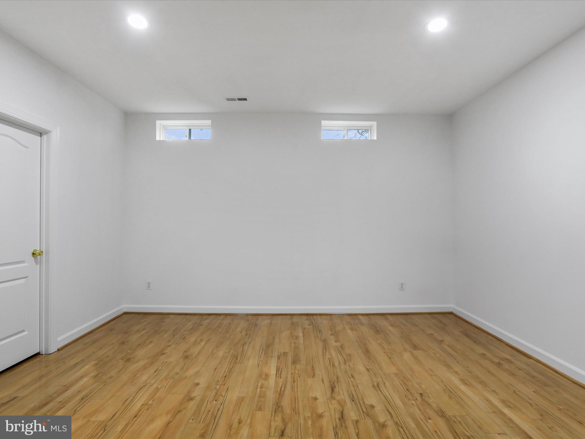 ASHBURN - Residential