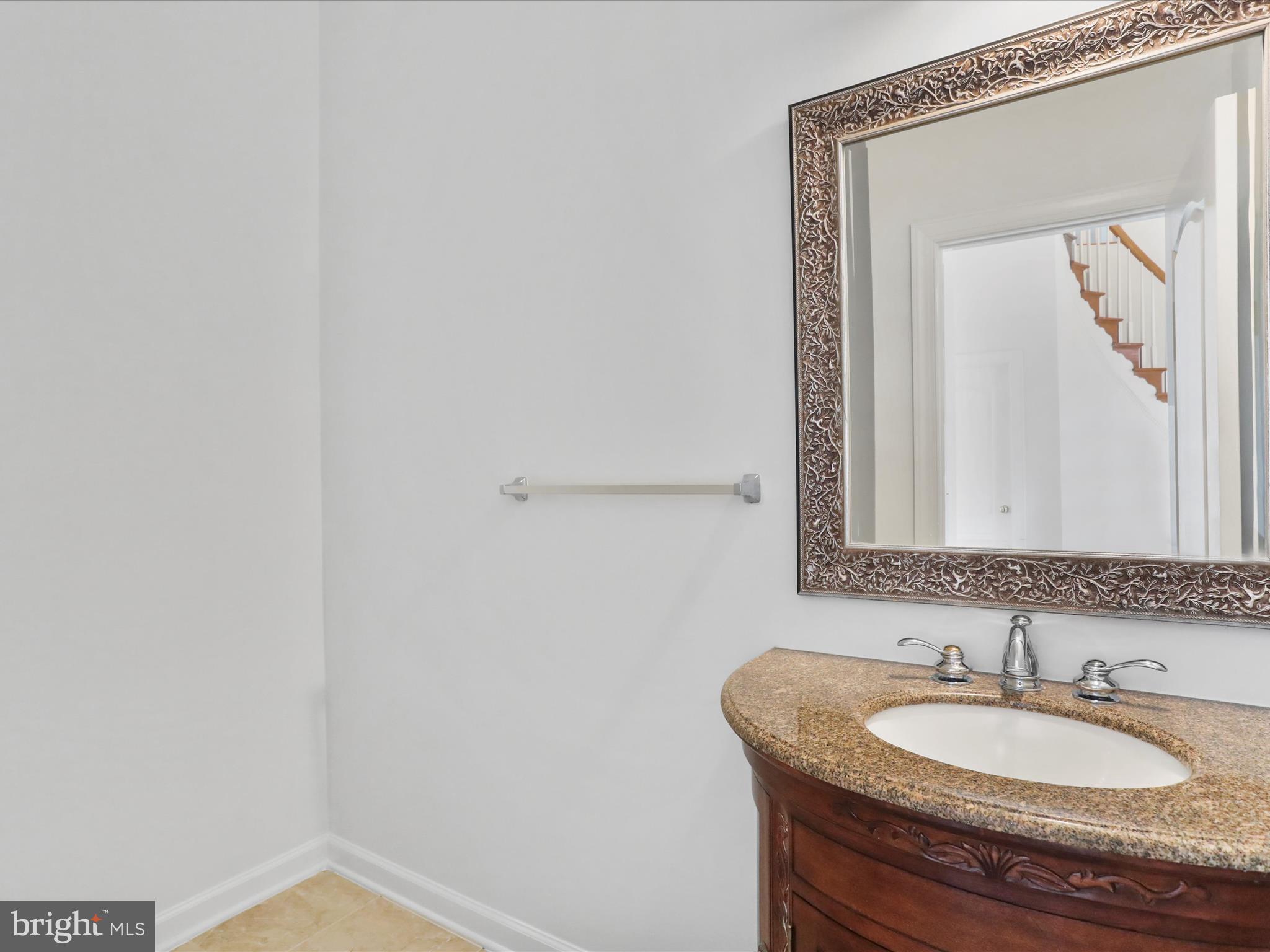 ASHBURN - Residential