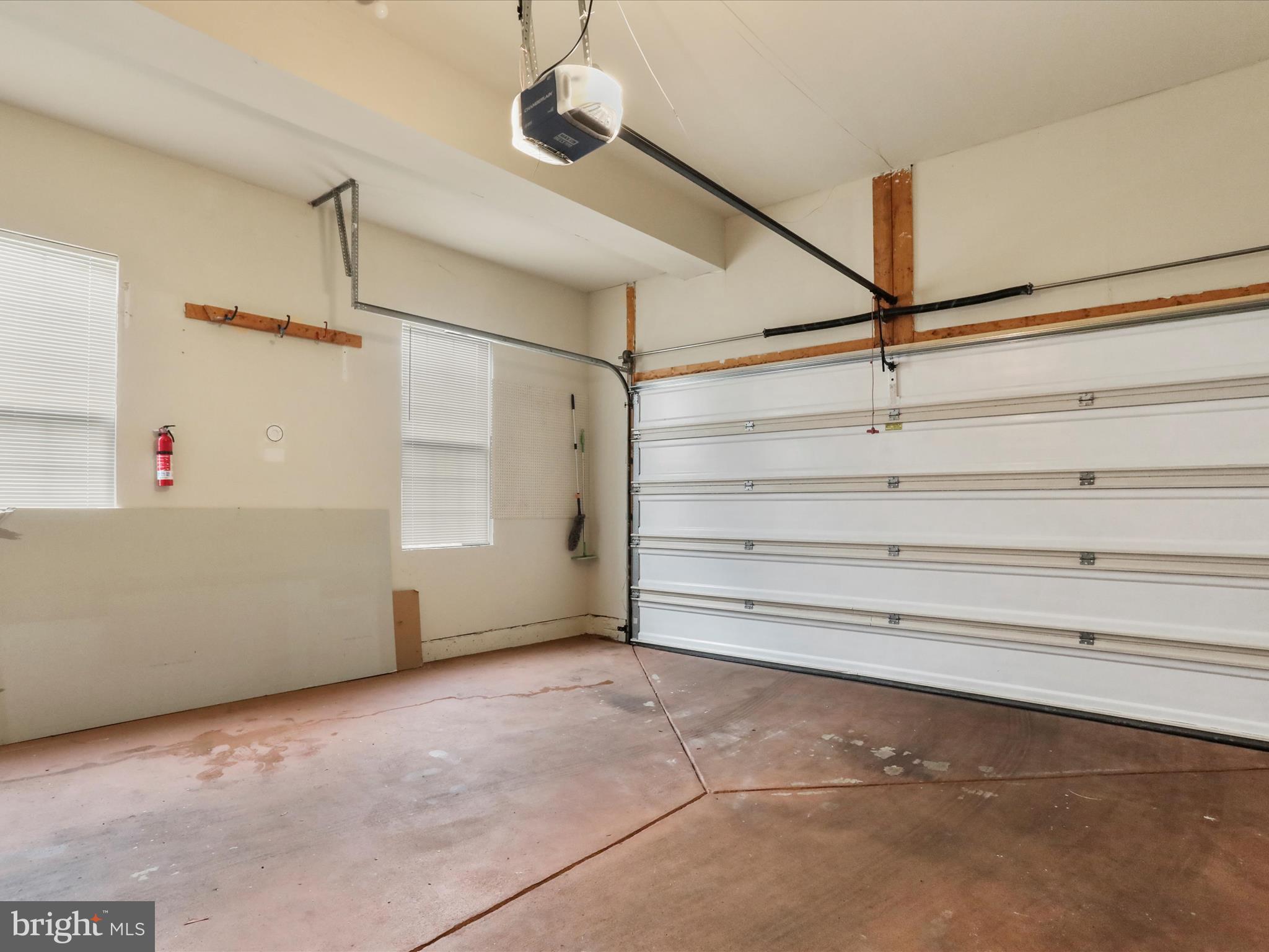 ASHBURN - Residential