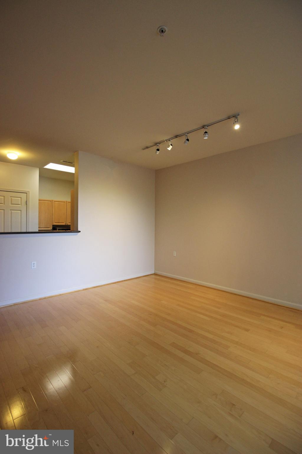 2726 GALLOWS ROAD 112