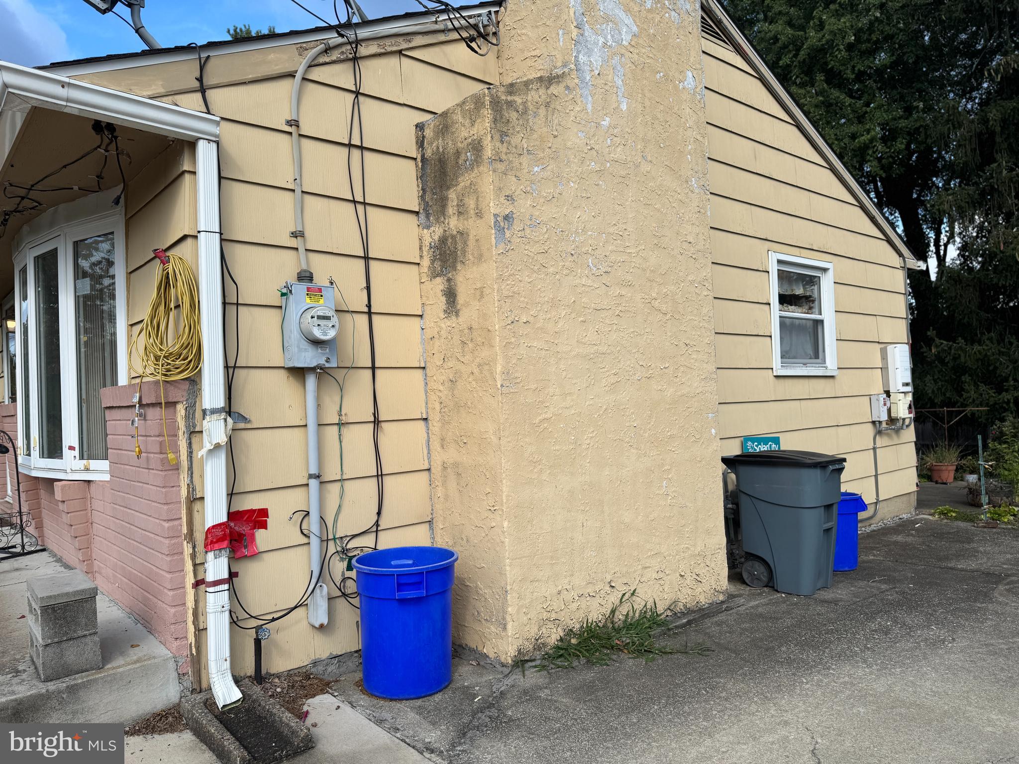 609 W EVESHAM AVENUE