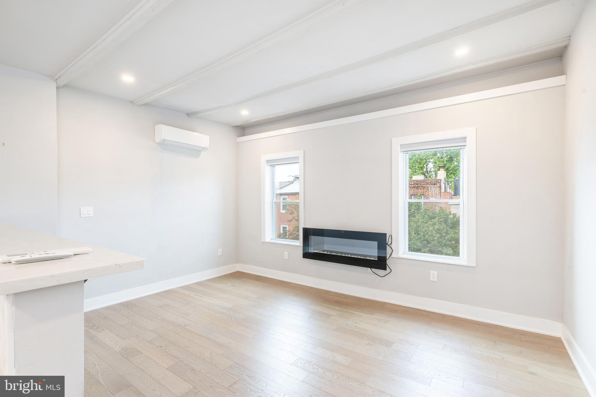 FITLER SQUARE - Residential Lease