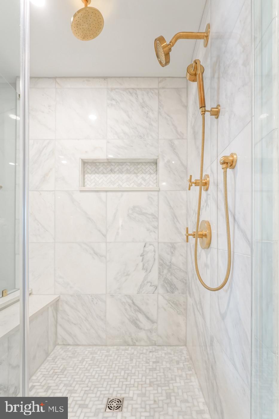 FITLER SQUARE - Residential Lease