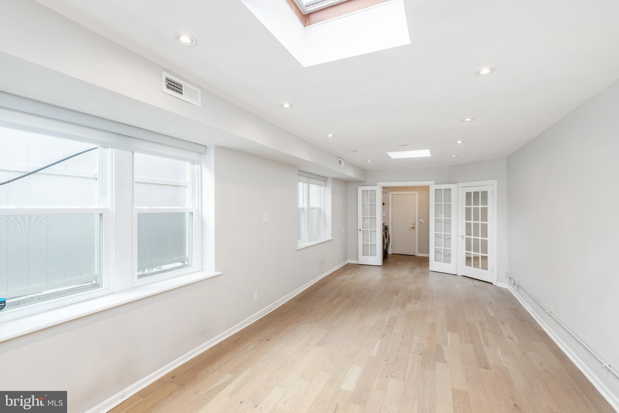 FITLER SQUARE - Residential Lease