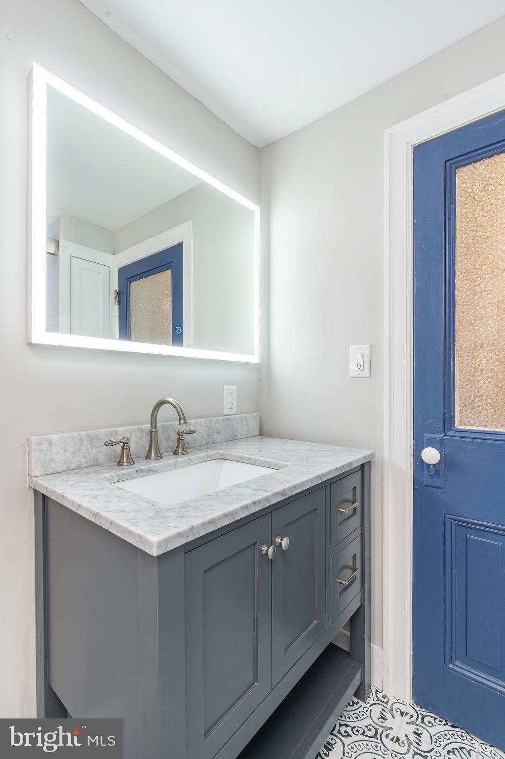 FITLER SQUARE - Residential Lease