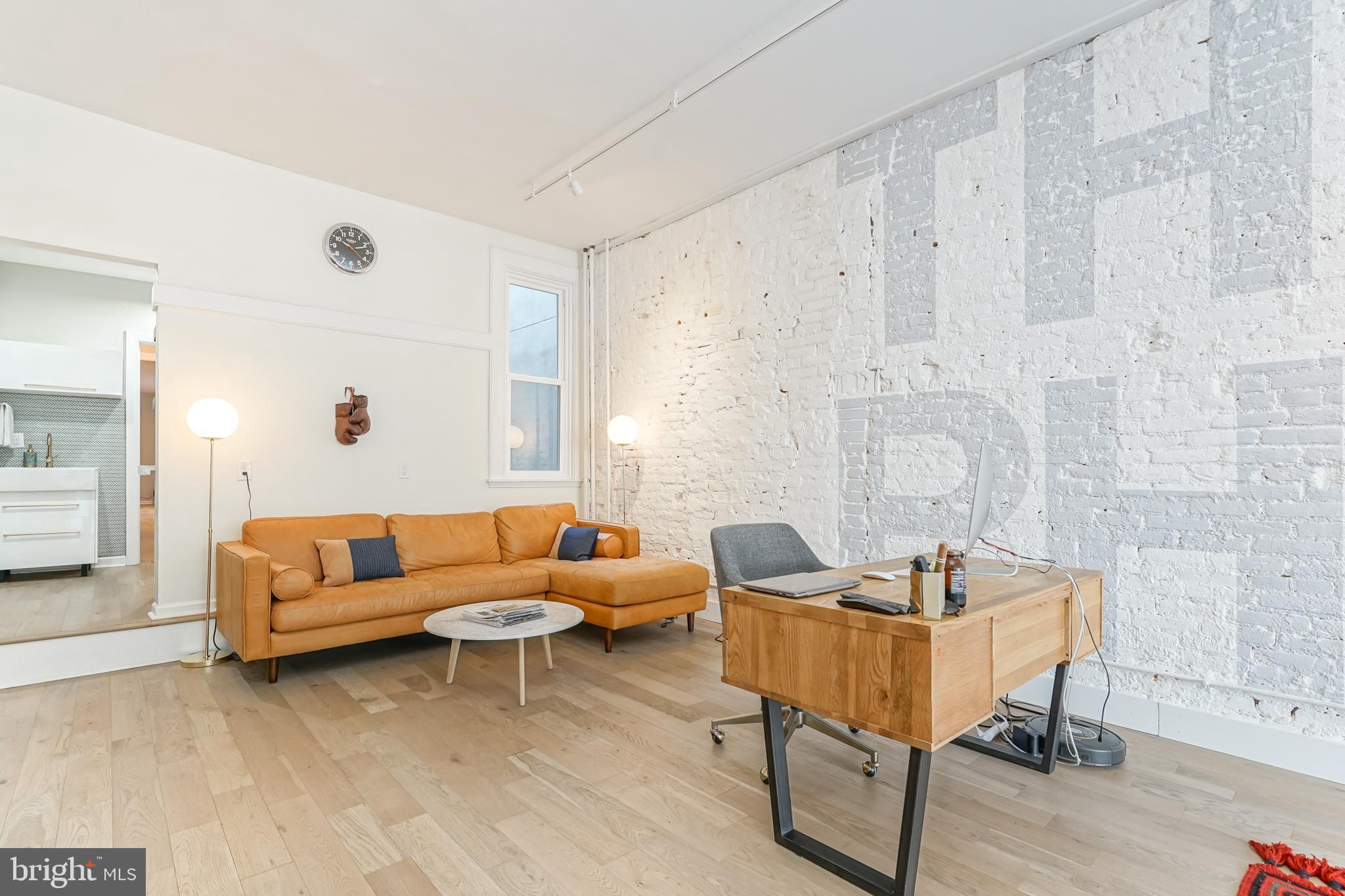 FITLER SQUARE - Residential Lease