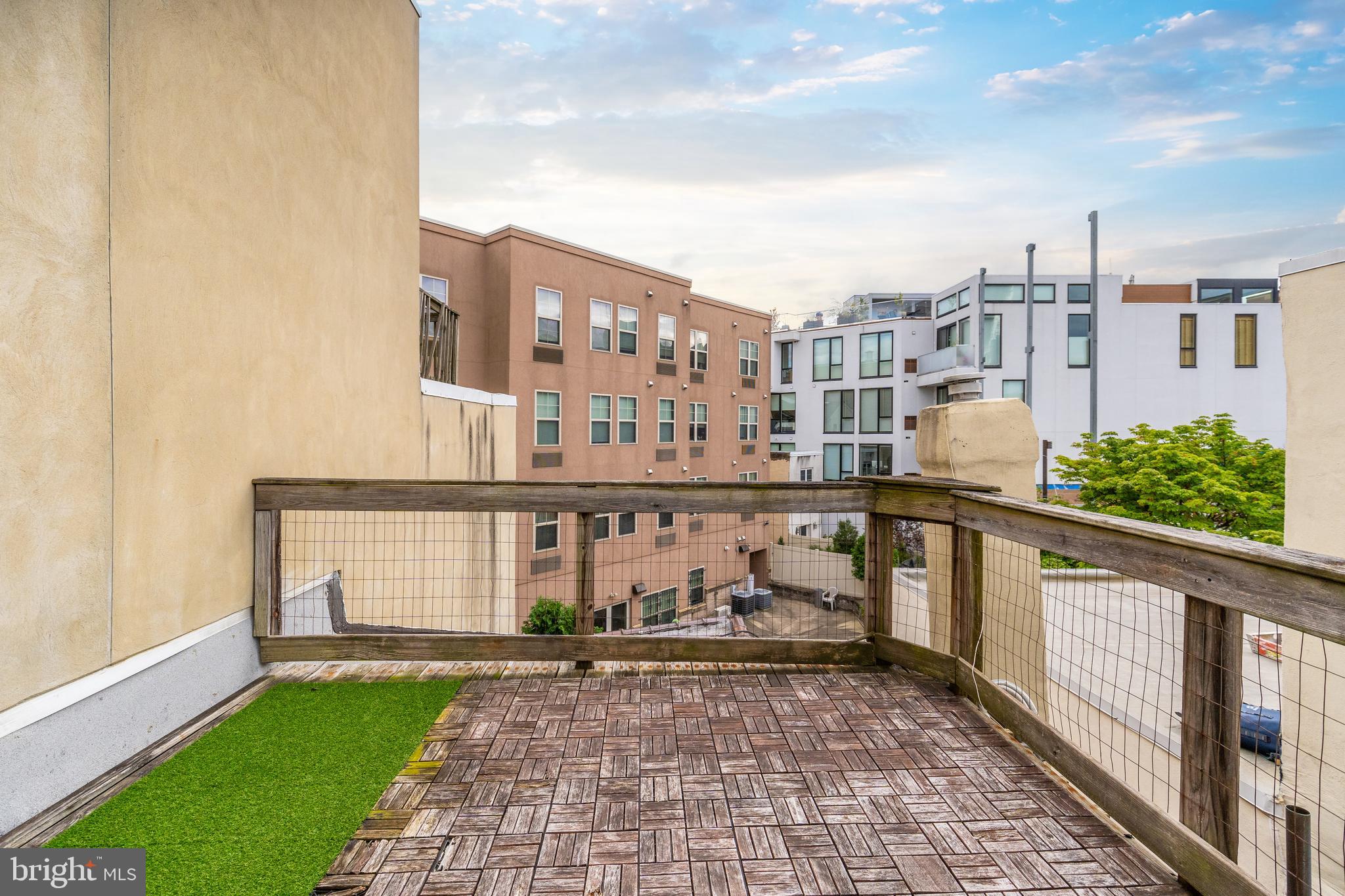 FITLER SQUARE - Residential Lease