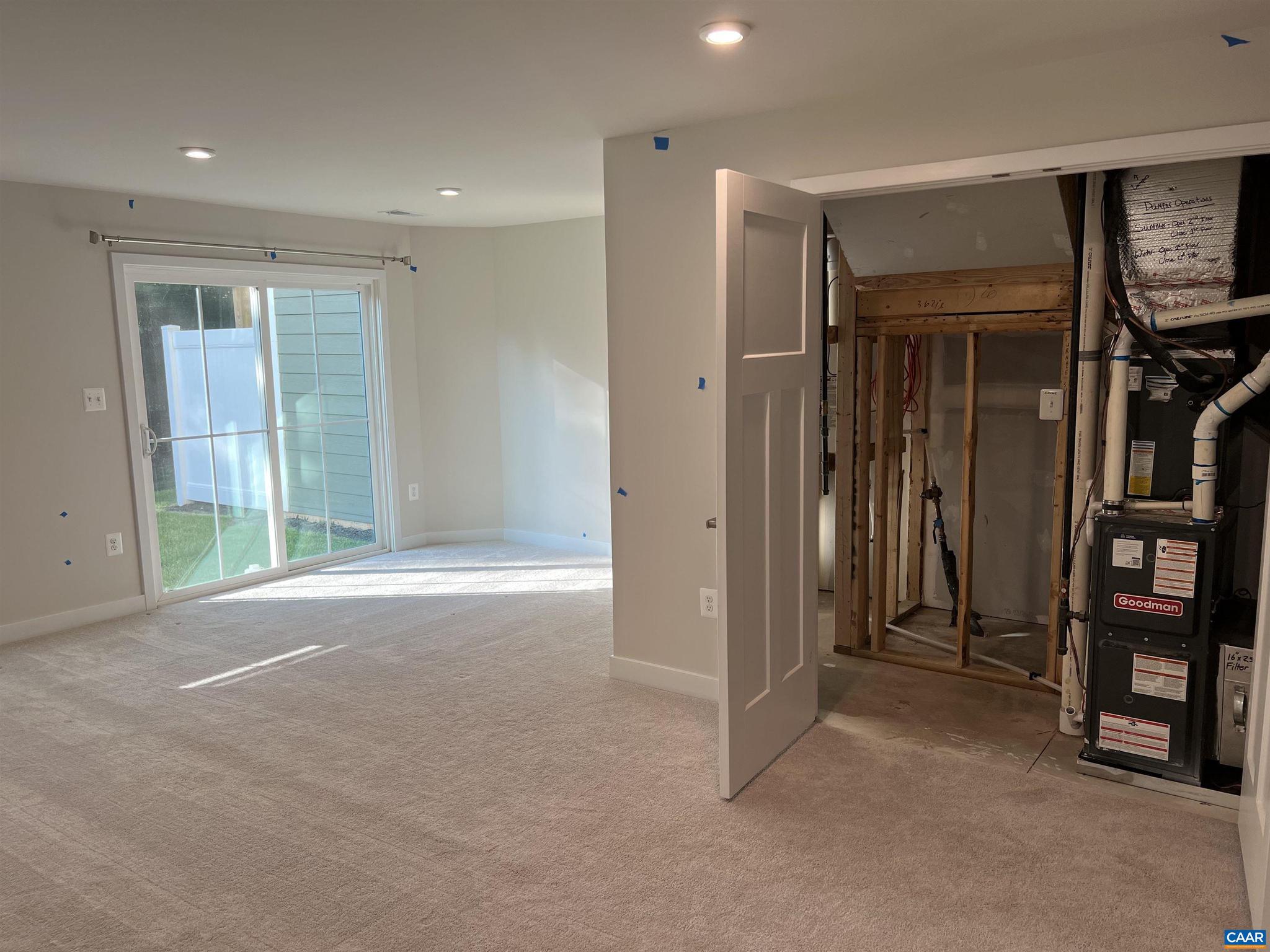 FOREST LAKES - Residential Lease