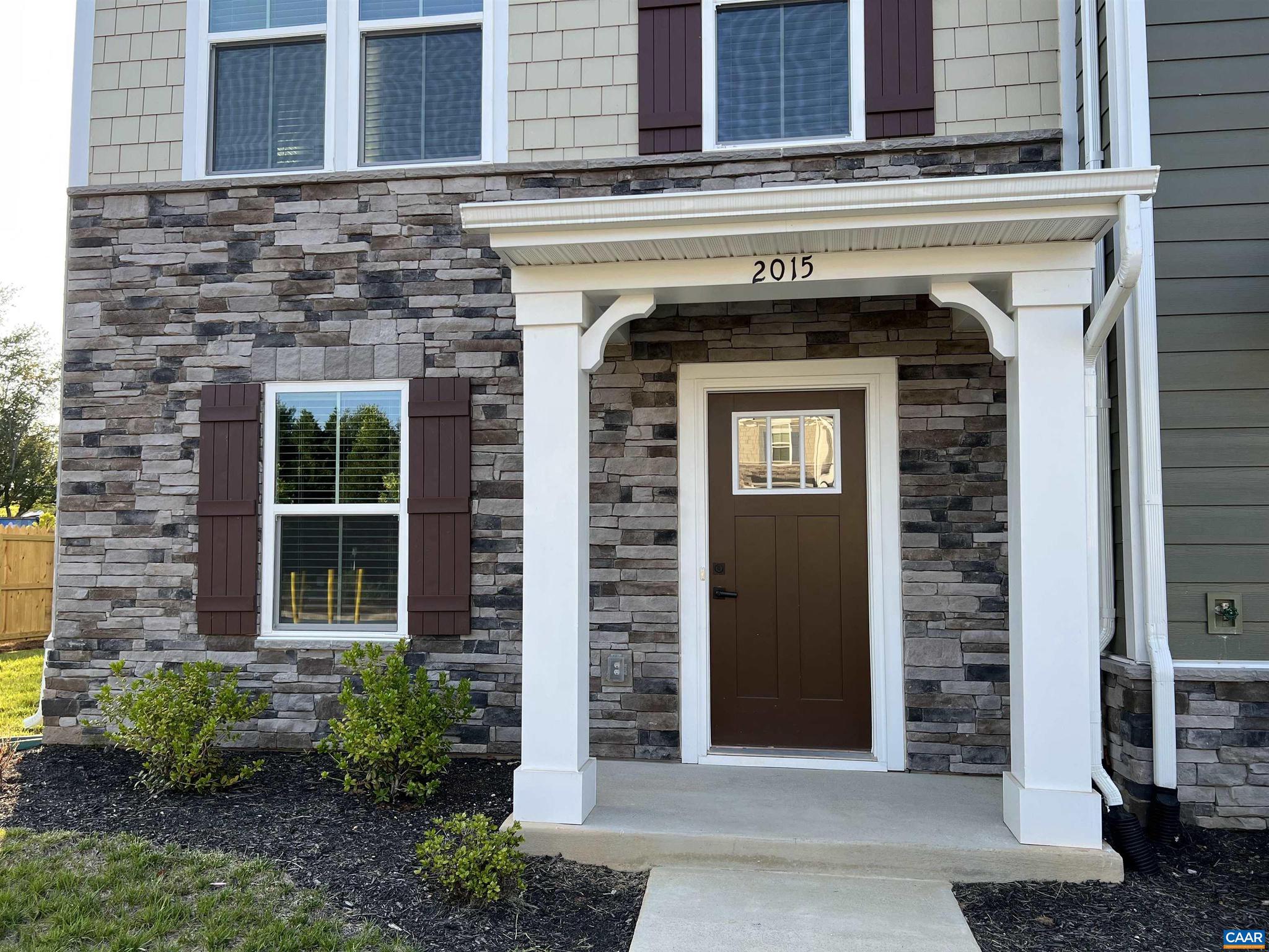 FOREST LAKES - Residential Lease