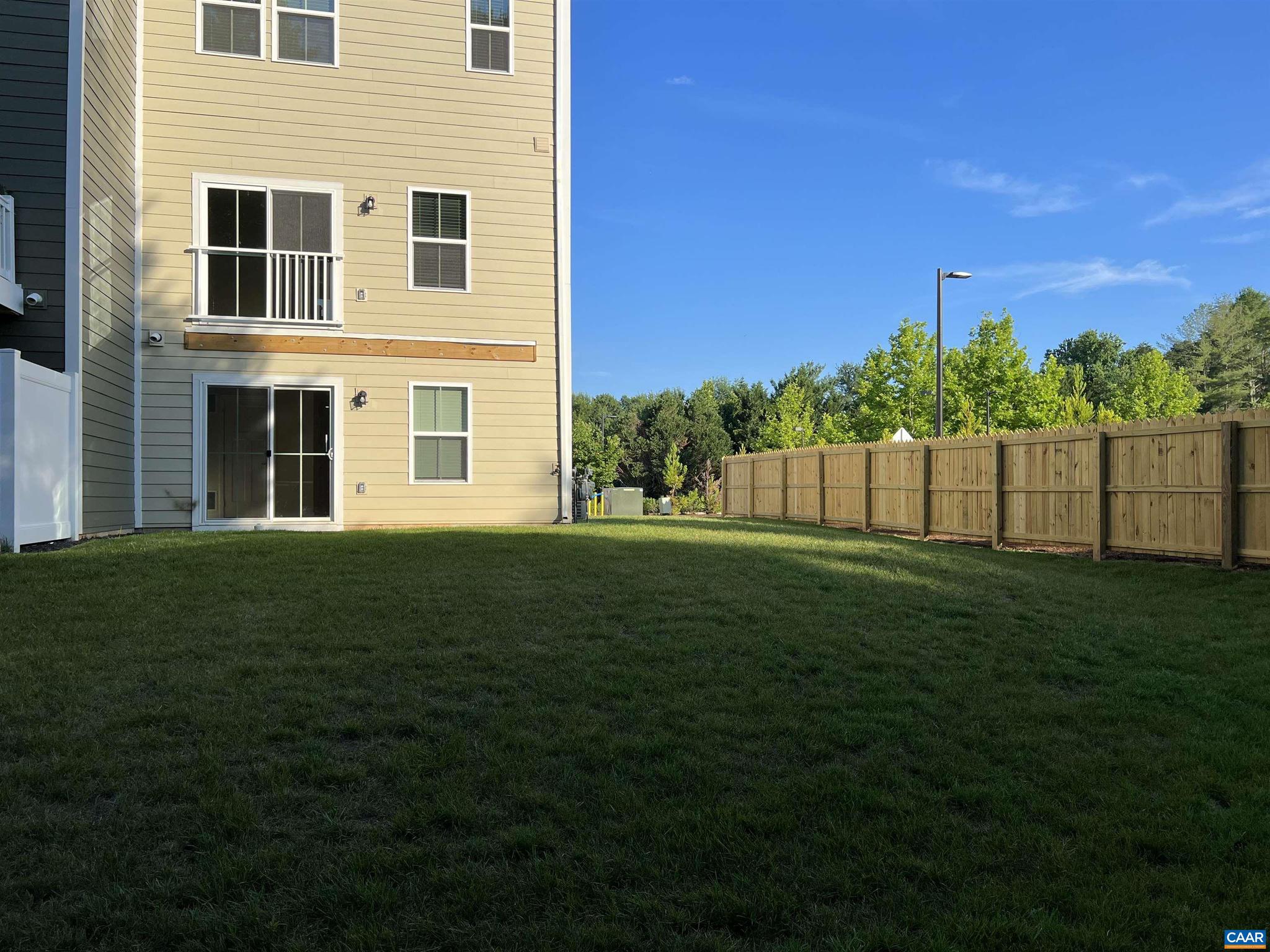 FOREST LAKES - Residential Lease