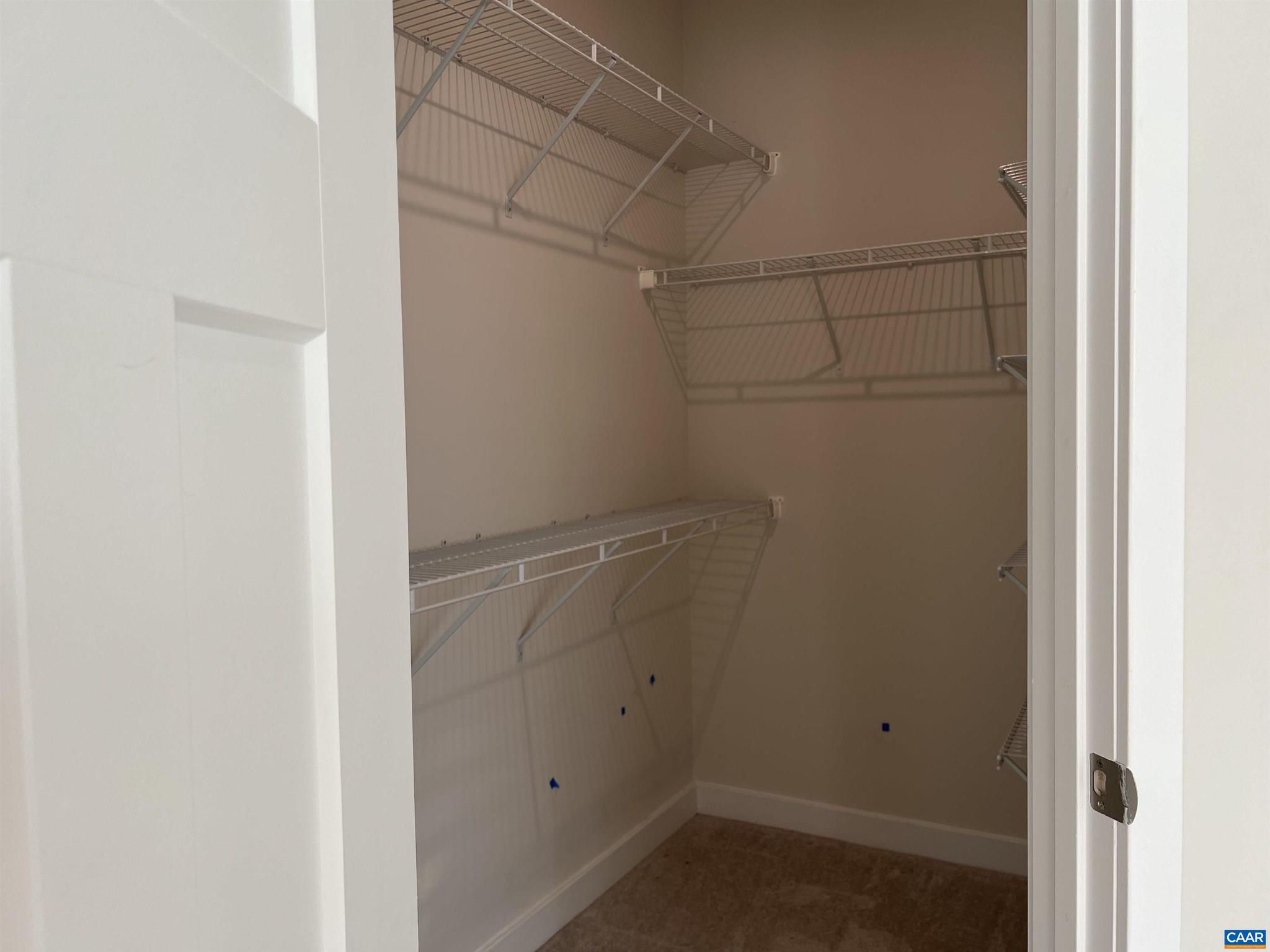 FOREST LAKES - Residential Lease