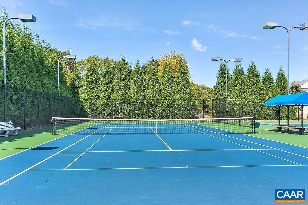 FOREST LAKES - Residential Lease