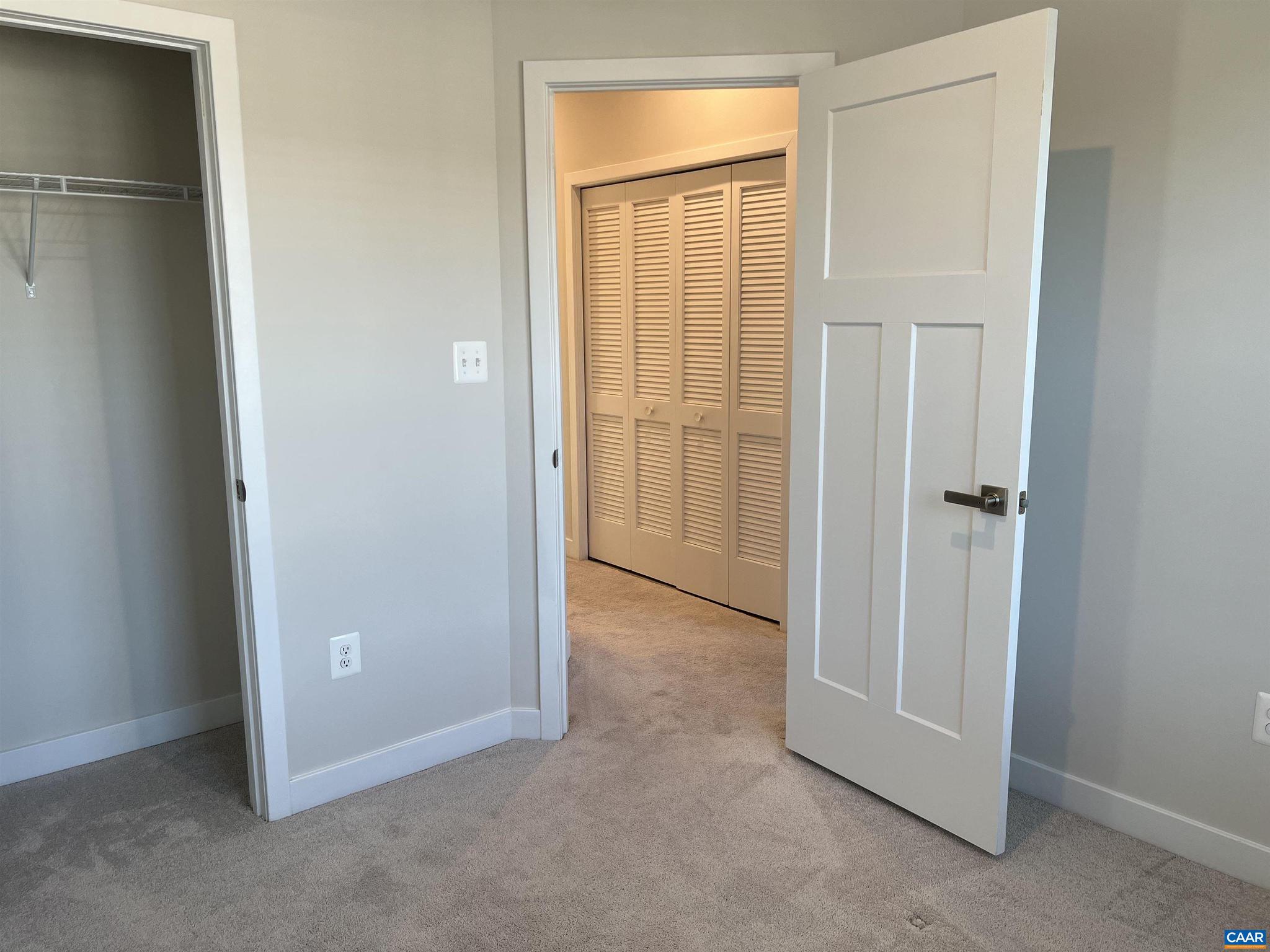 FOREST LAKES - Residential Lease