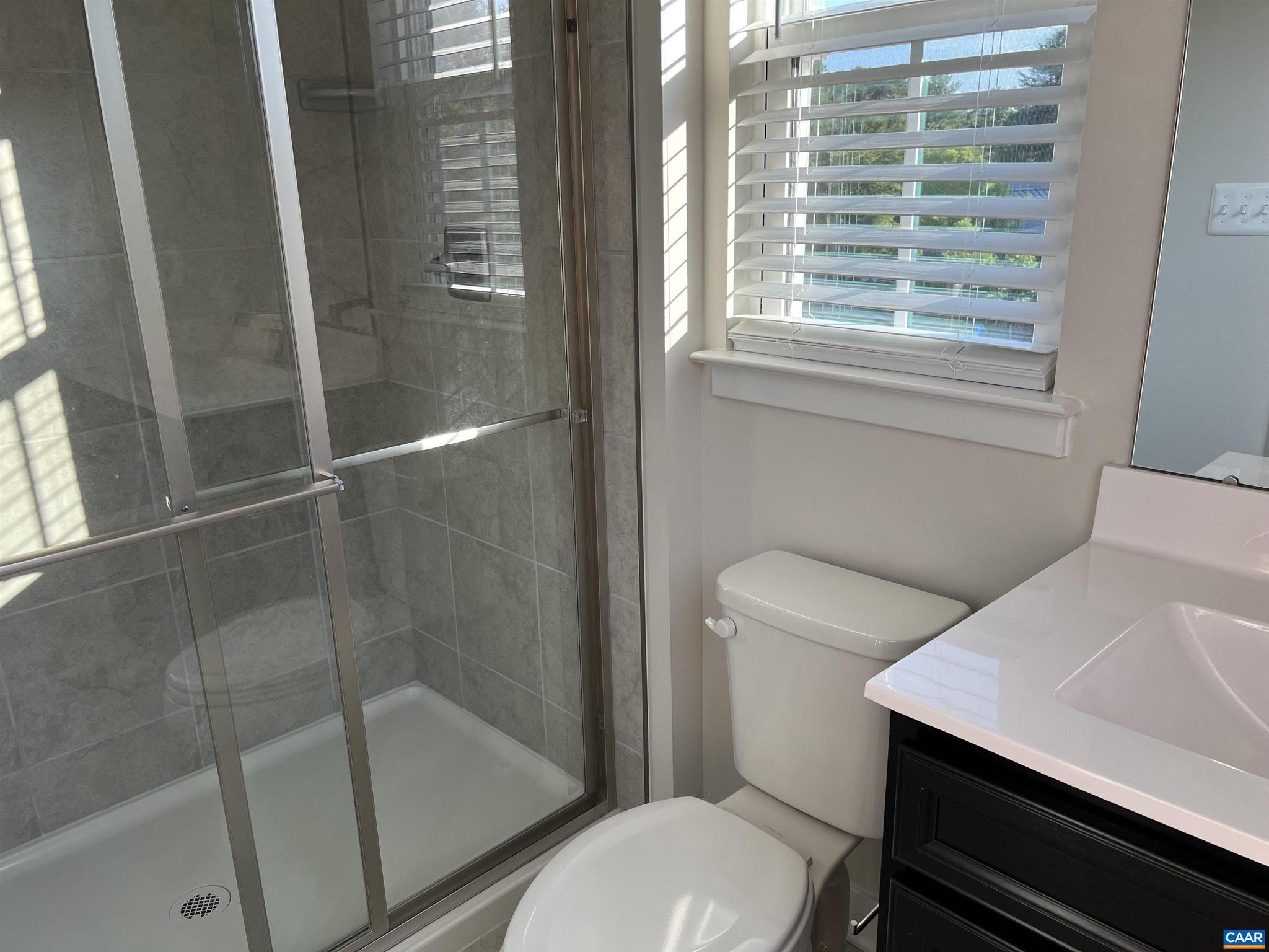 FOREST LAKES - Residential Lease