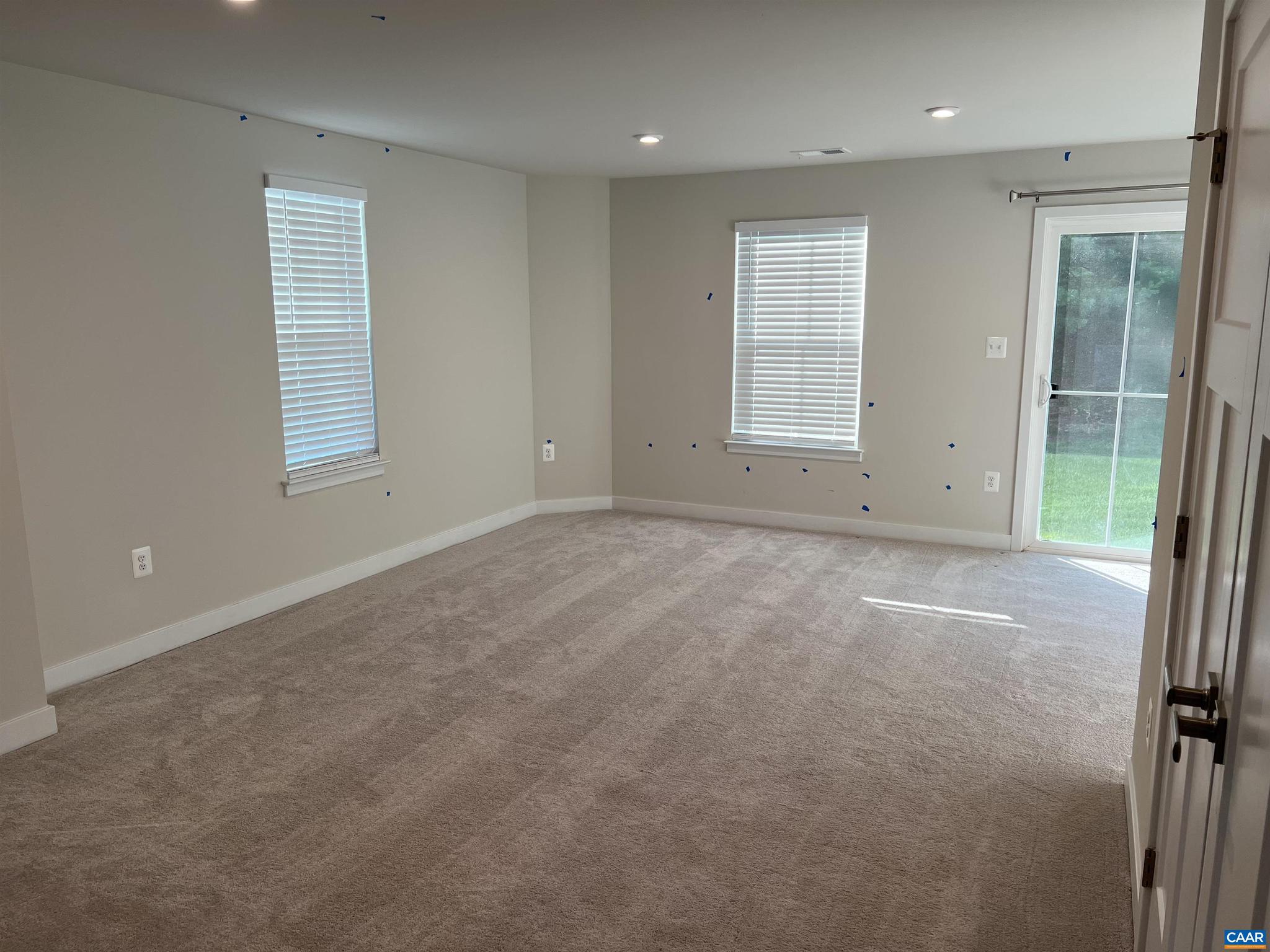 FOREST LAKES - Residential Lease