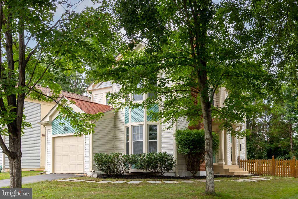 Photo of 10 Fenton Wood Drive, STERLING, VA 20165 (MLS # VALO2128956)