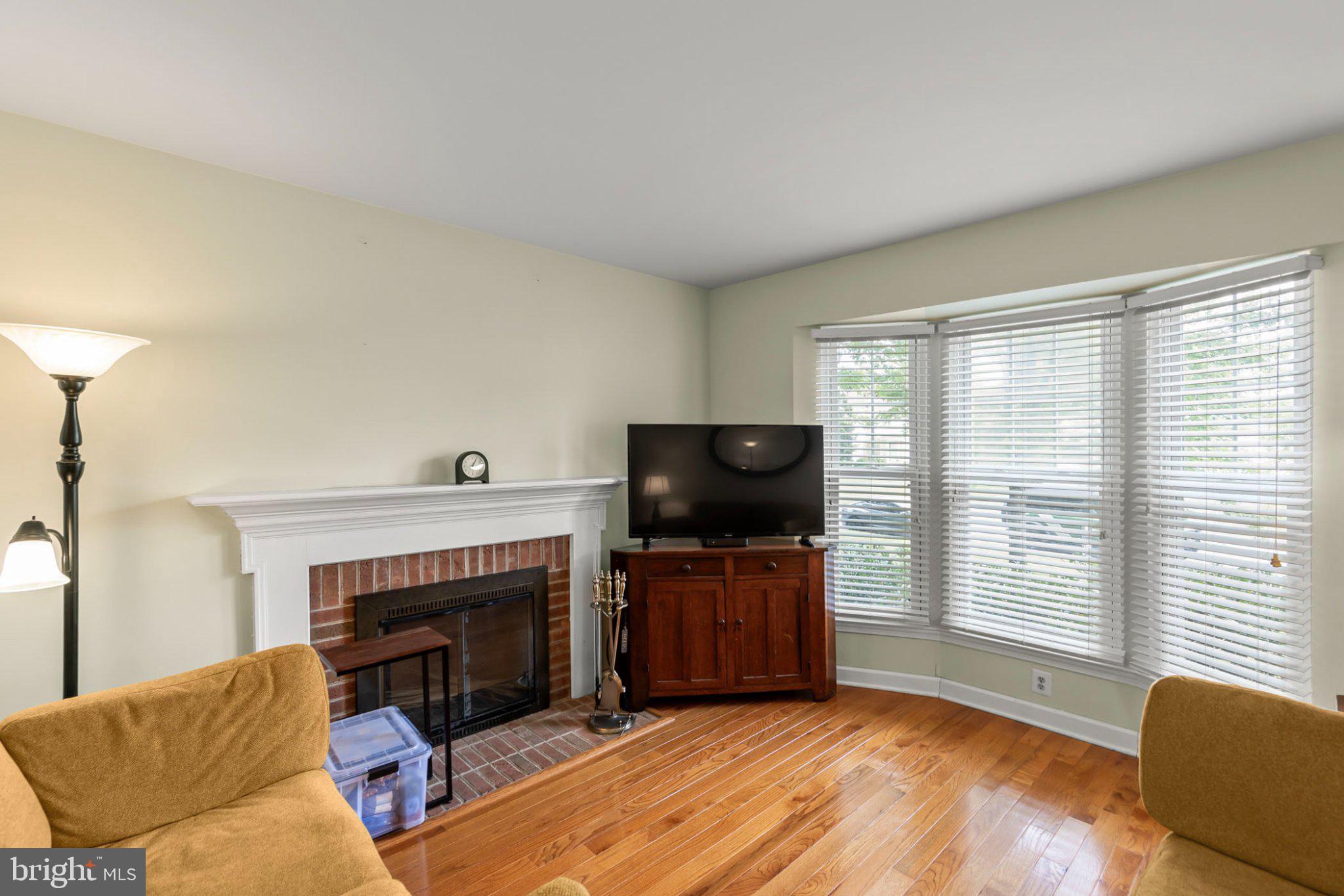 10 FENTON WOOD DRIVE