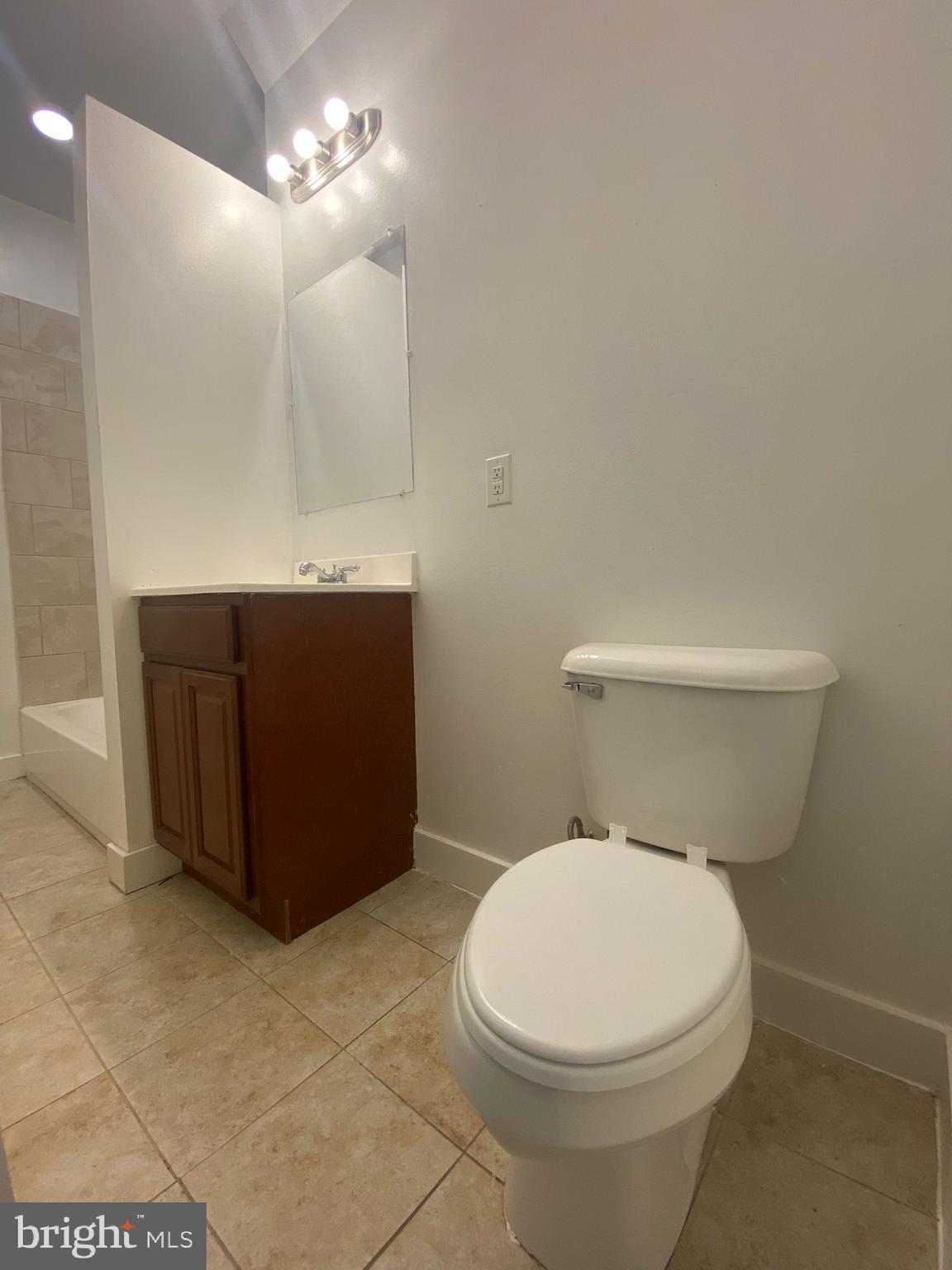 WEST PHILADELPHIA - Residential Lease