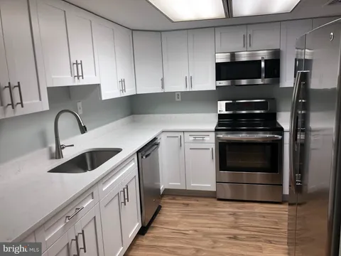 MLS: MDHW2052710