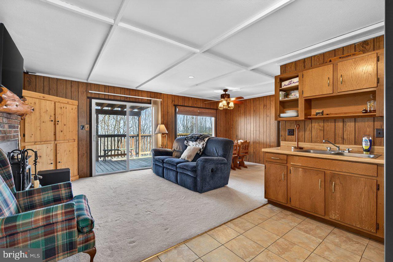 SUNDANCE RETREAT - Residential