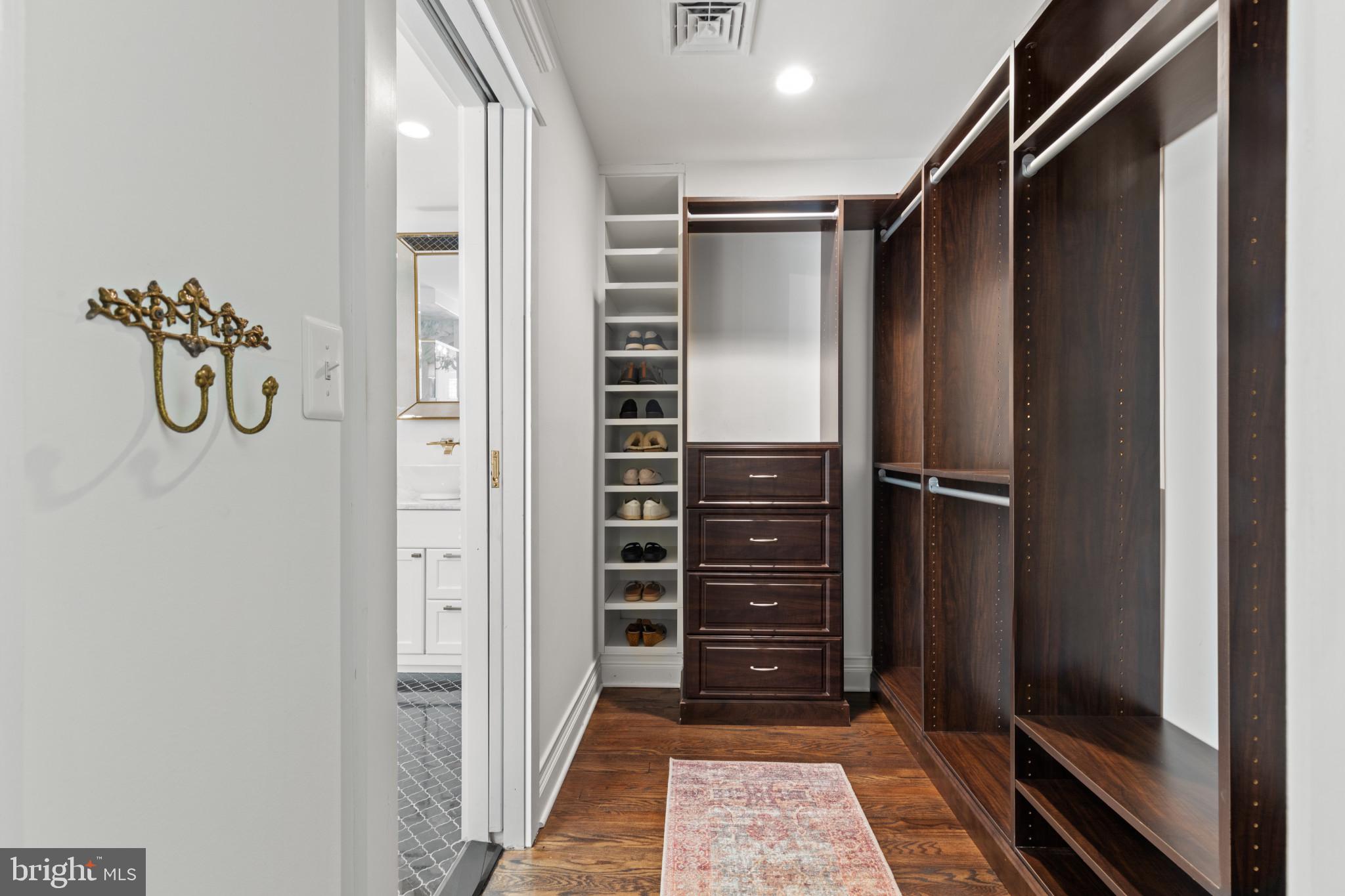 LINSTEAD ON THE SEVERN - Residential