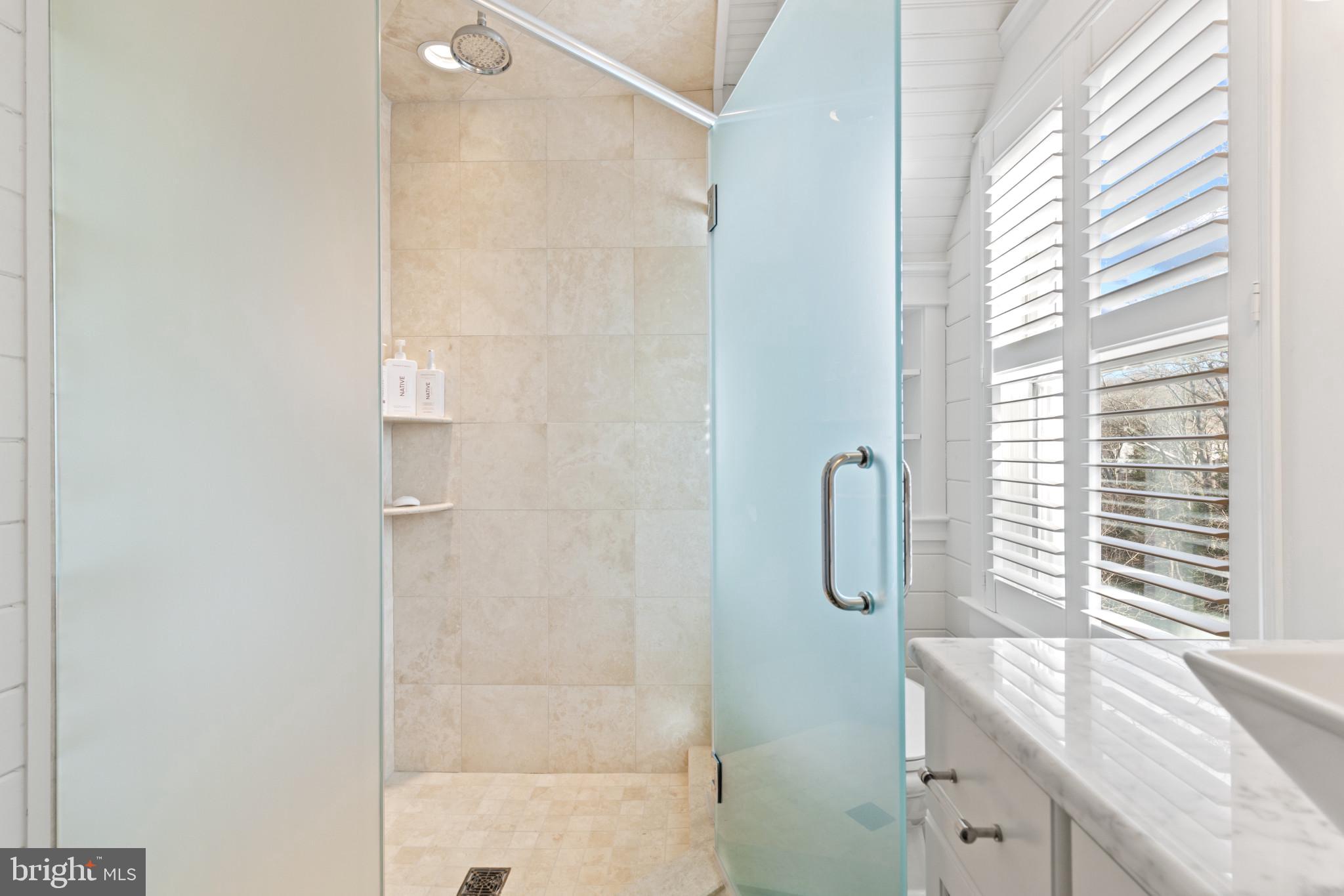 LINSTEAD ON THE SEVERN - Residential