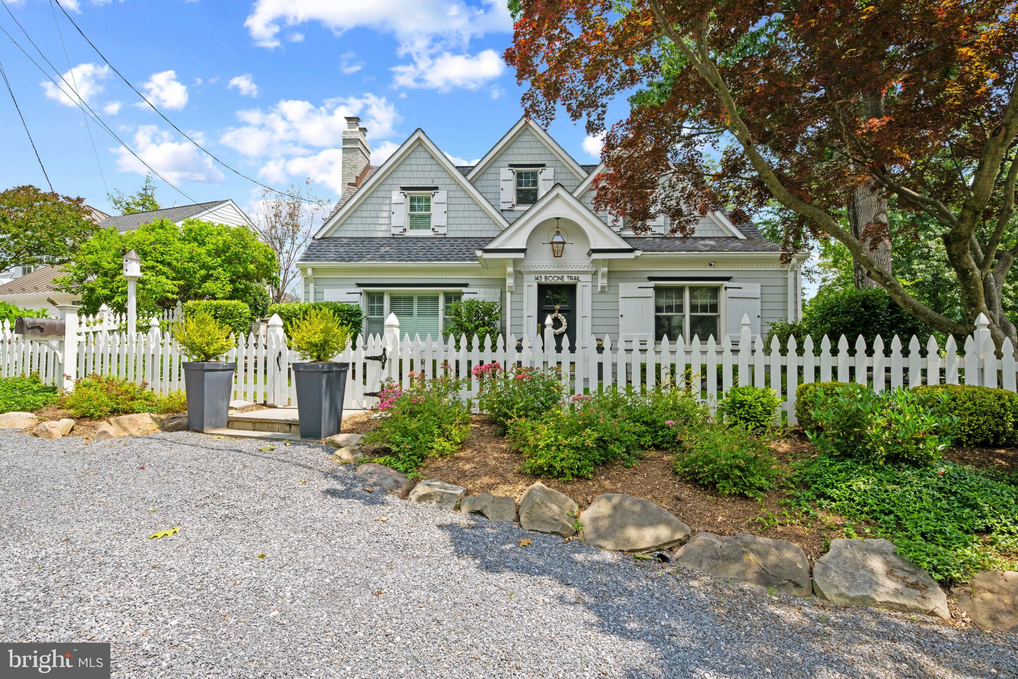 143 BOONE TRAIL