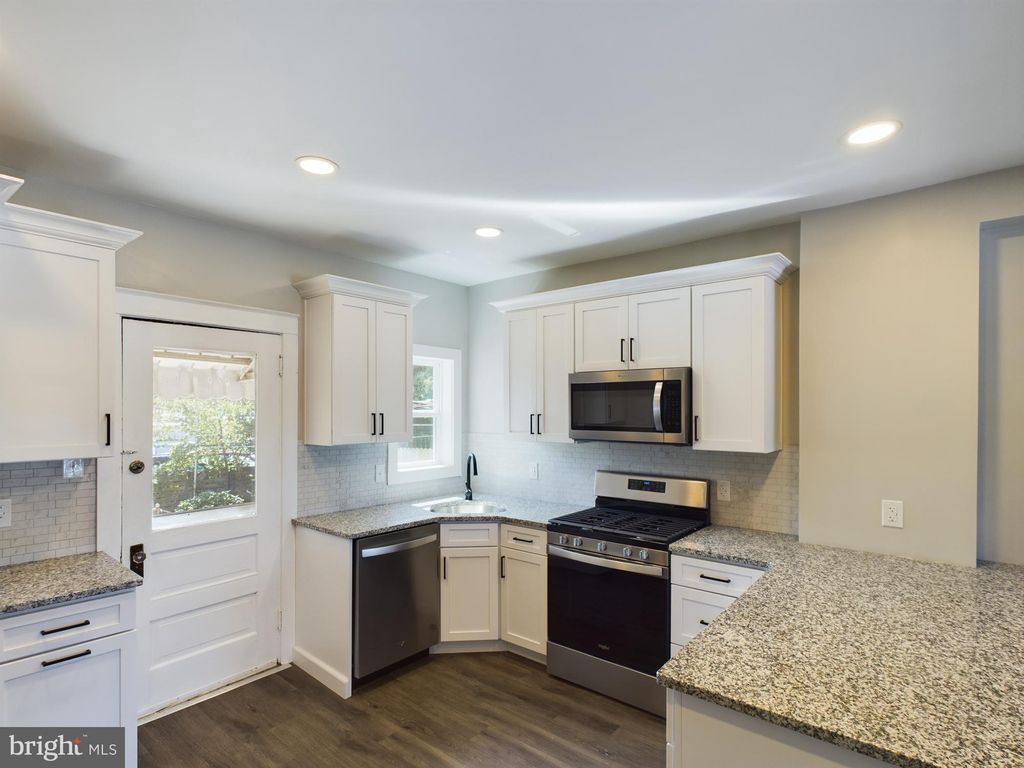 Photo of 238 E Liberty Street, Lancaster, PA 17602 (MLS # PALA2056836)