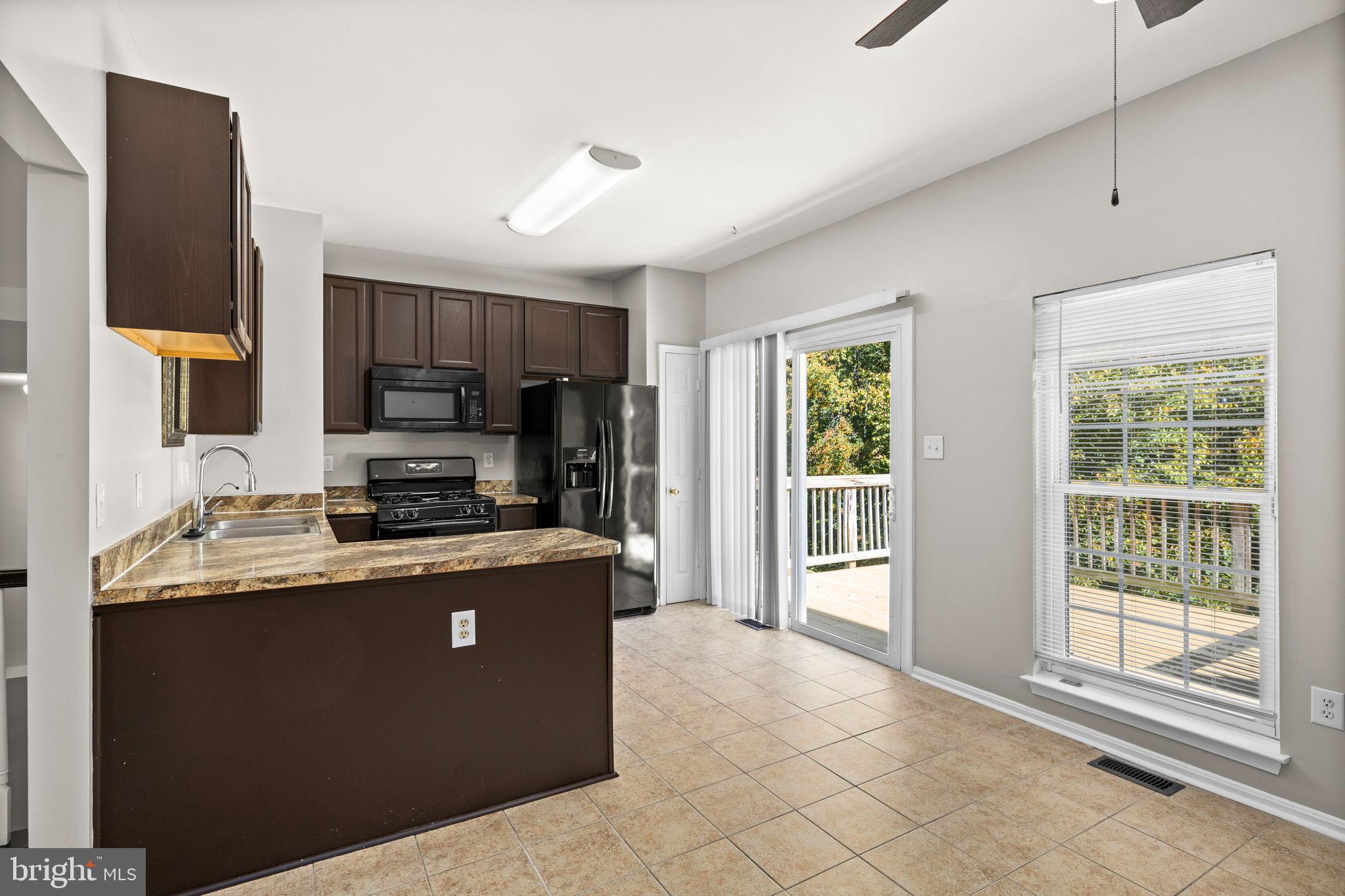 SOUTHLAKE AT MONTCLAIR - Residential