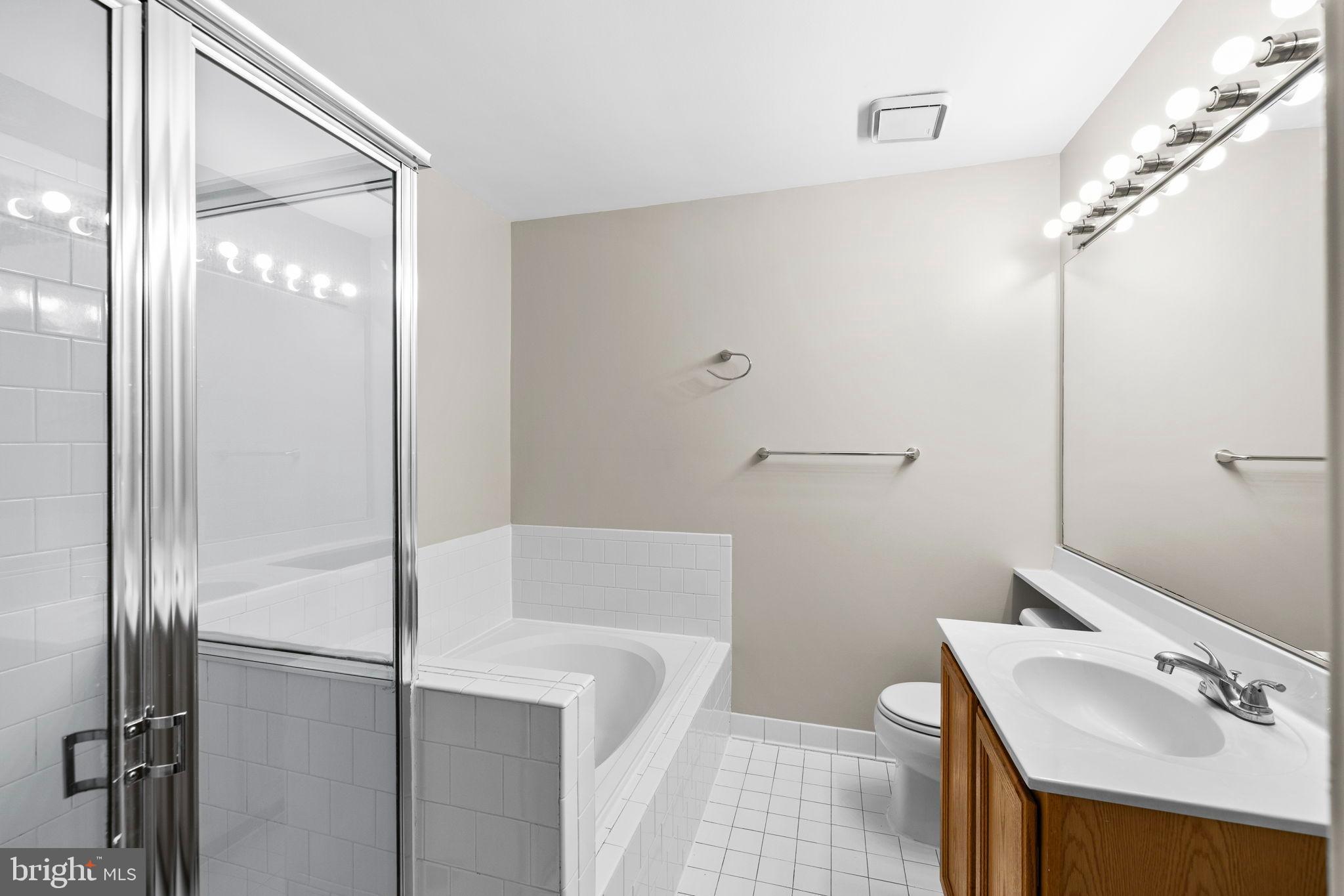 SOUTHLAKE AT MONTCLAIR - Residential