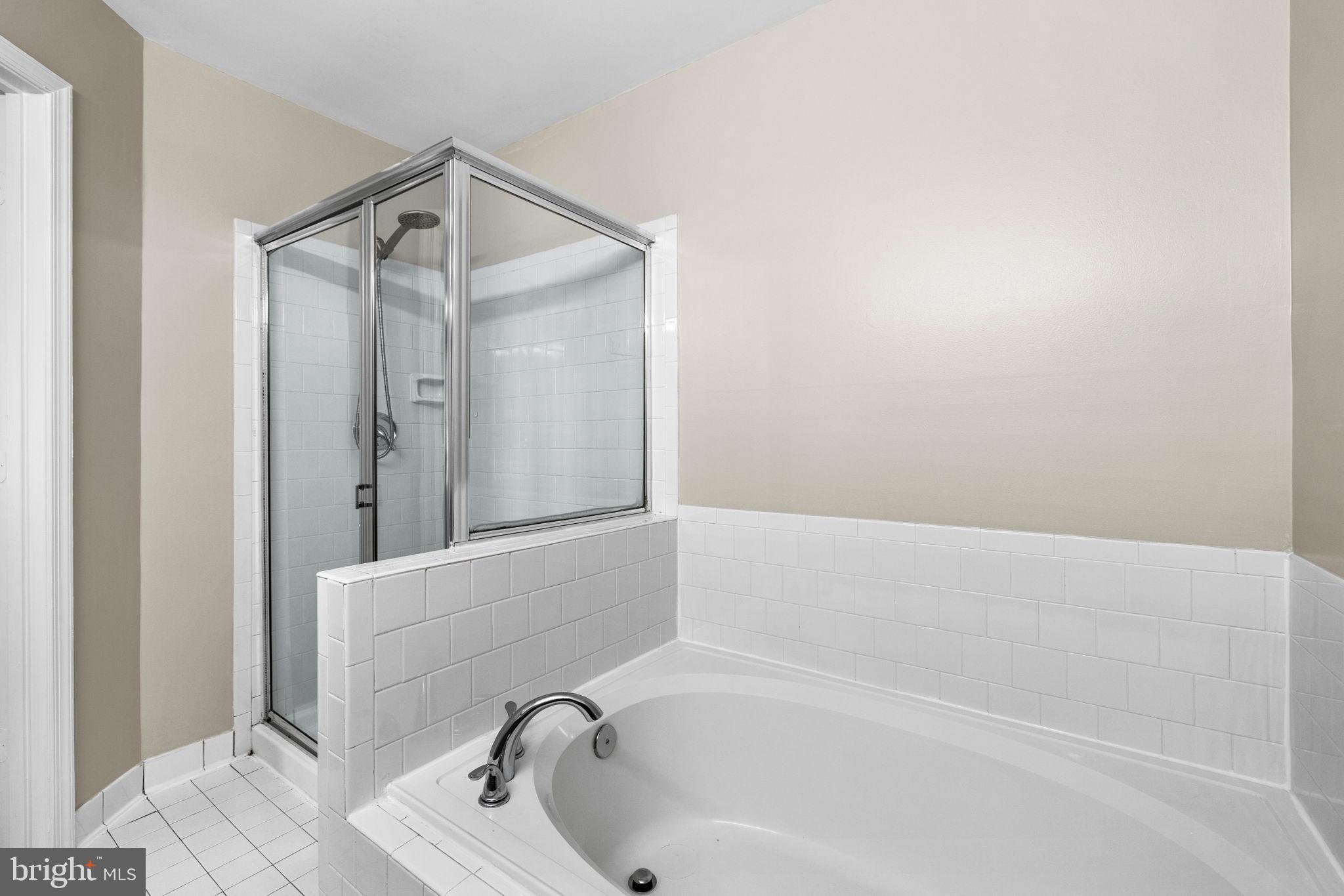 SOUTHLAKE AT MONTCLAIR - Residential