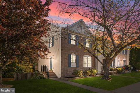 15719 LANSDALE PLACE DUMFRIES VA 22025