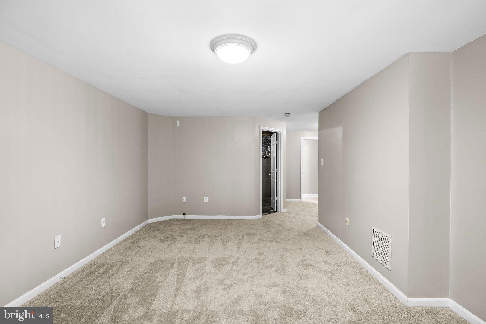 SOUTHLAKE AT MONTCLAIR - Residential