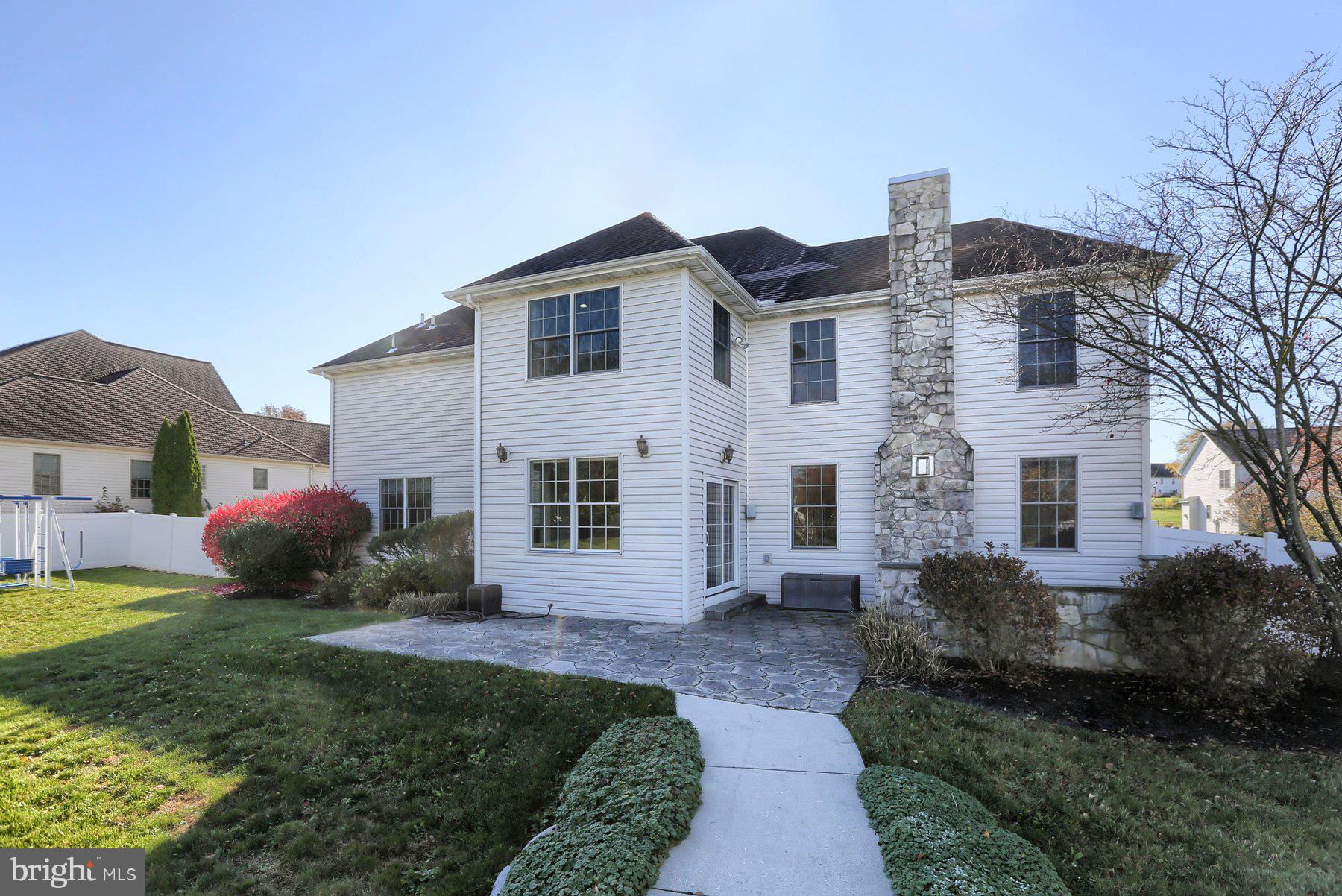 OLD IRON ESTATES - Residential