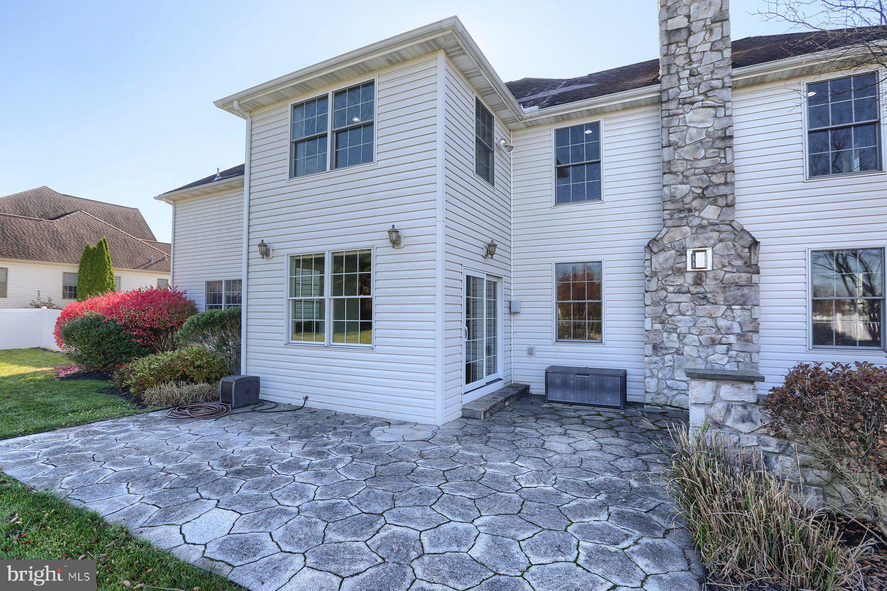 OLD IRON ESTATES - Residential