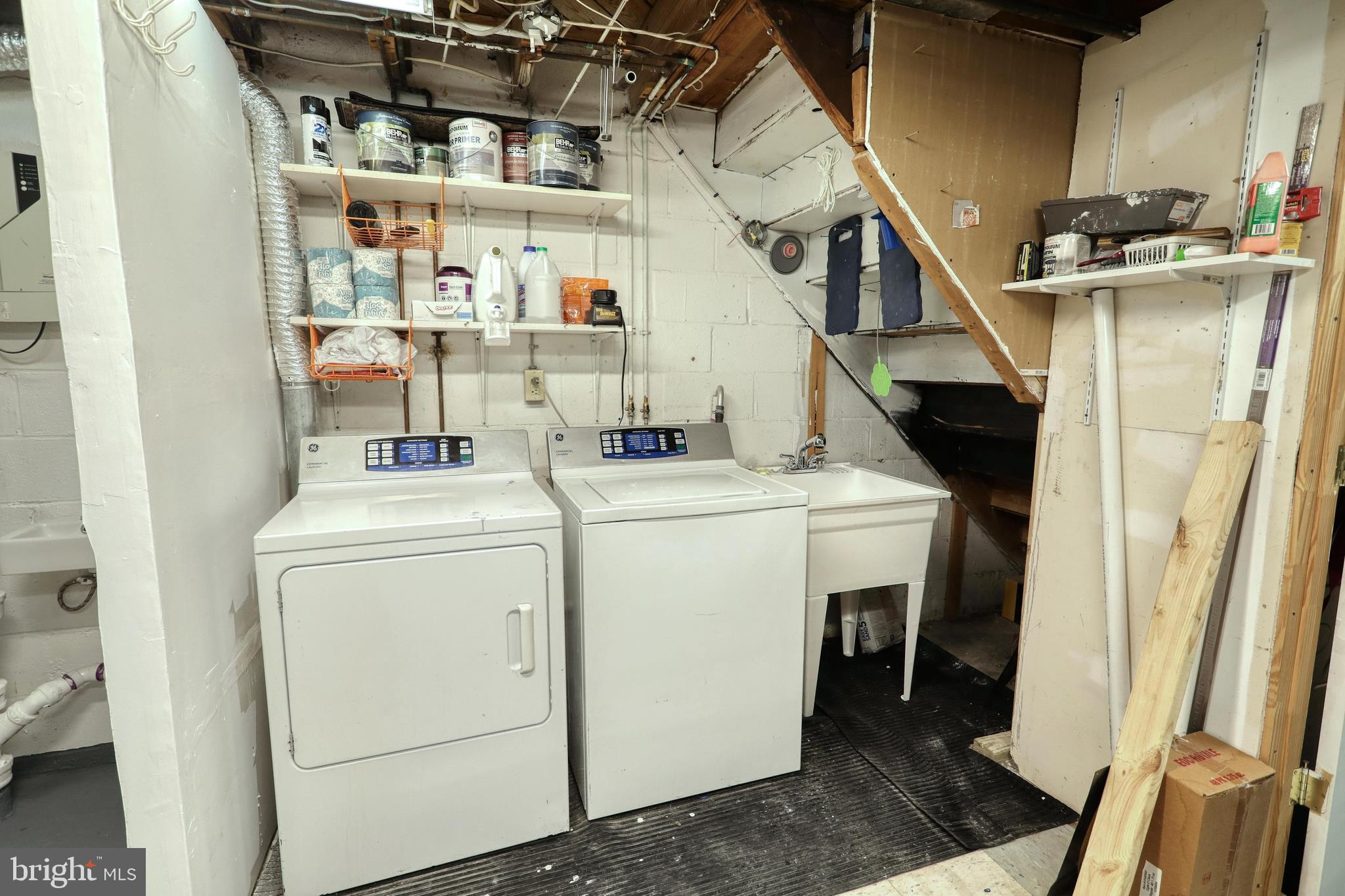 WEST INVERNESS - Residential